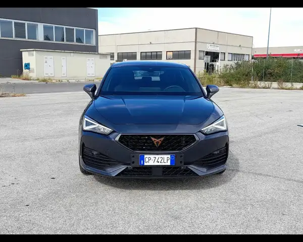 Cupra Leon view 2