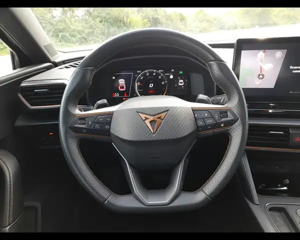 Cupra Leon view 11