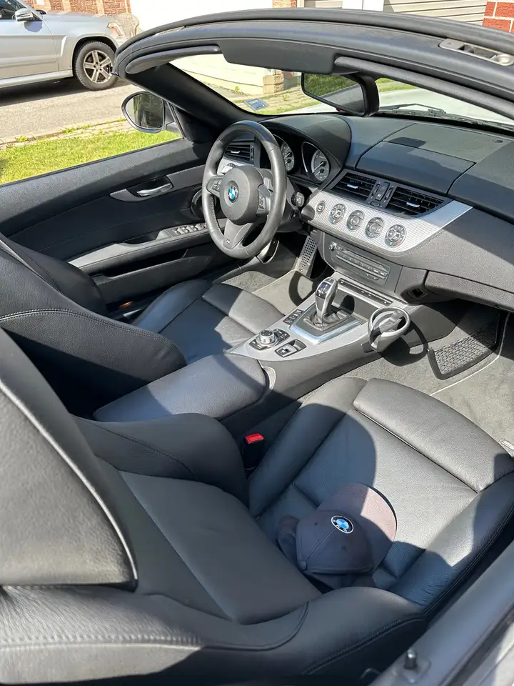 BMW Z4 снимка BMW Z4