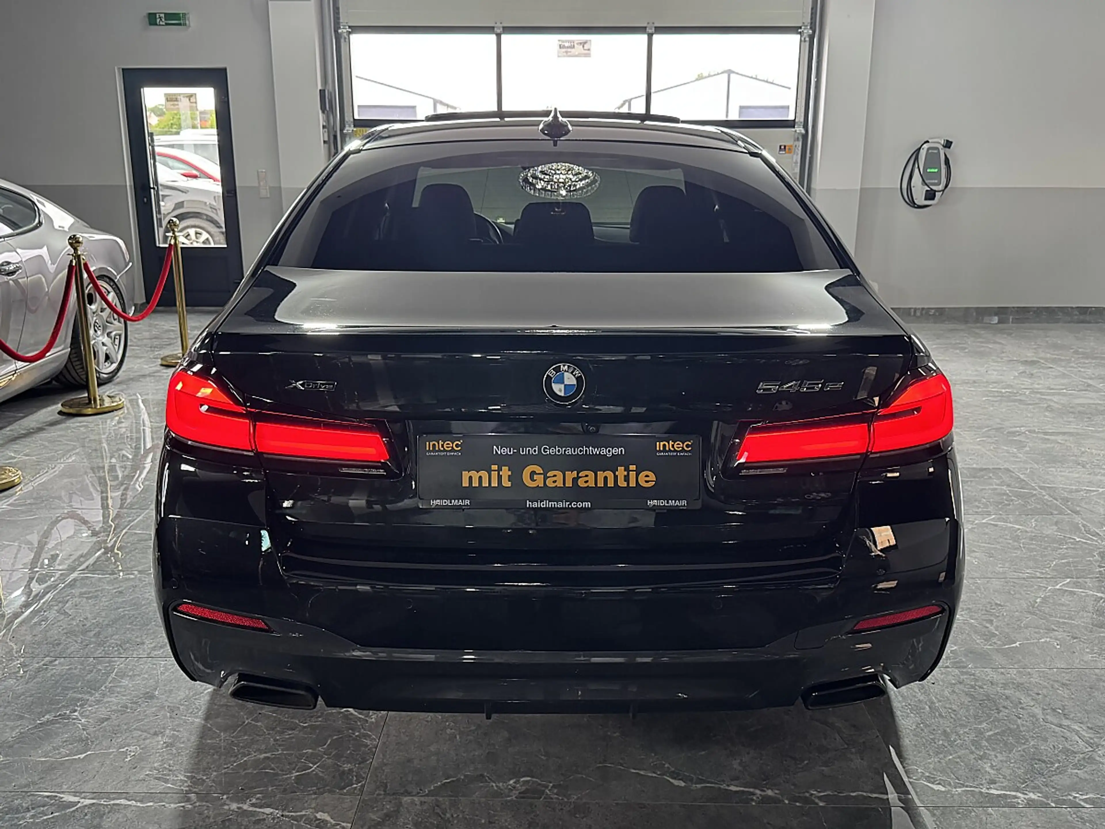 BMW 545 e G30 M xDrive Aut.*1.BESITZ*FACELIFT* — photo 10