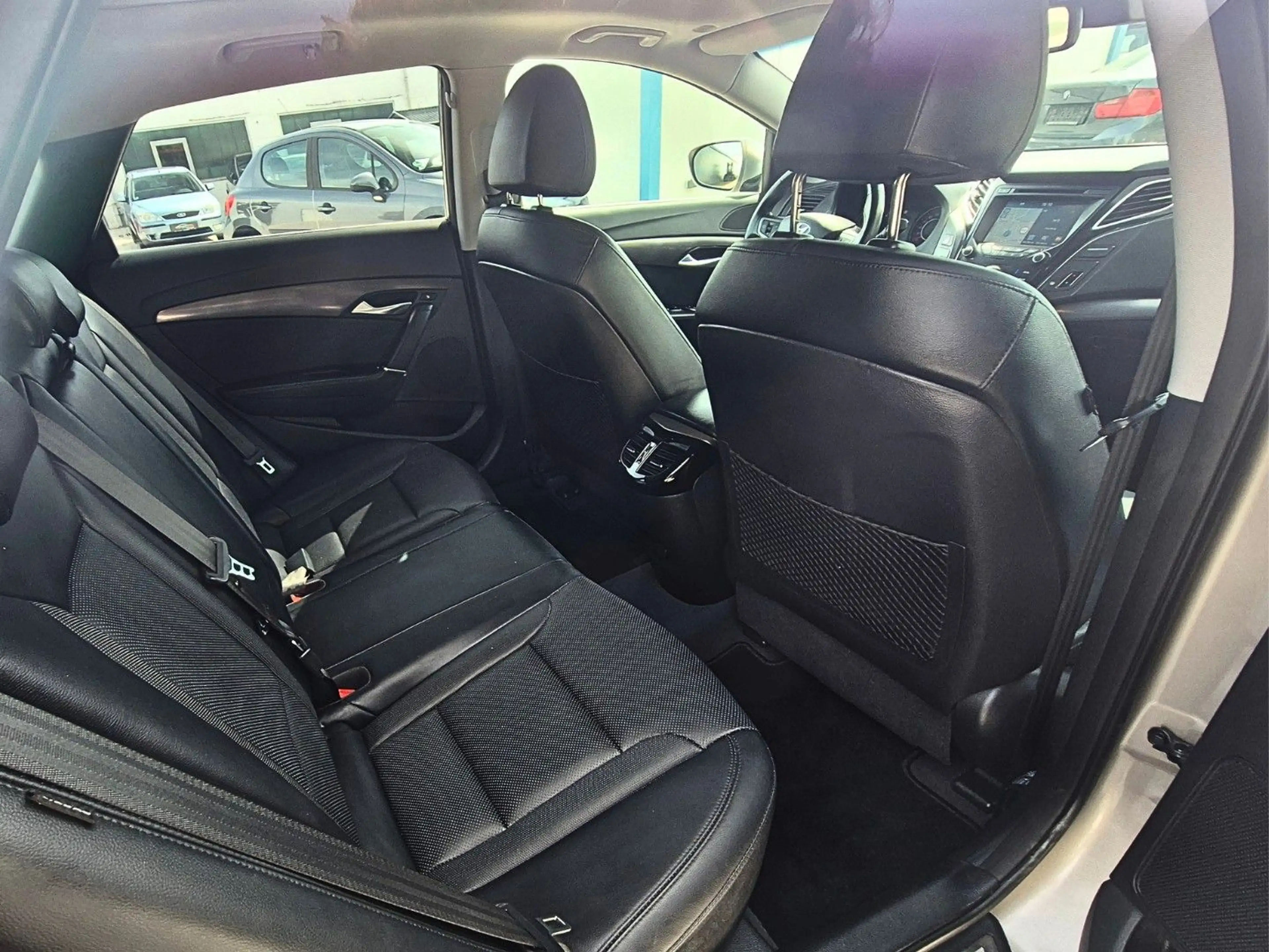 Hyundai i40 cw blue Premium Voll Pano AHK Leder Sitzbel. — photo 10