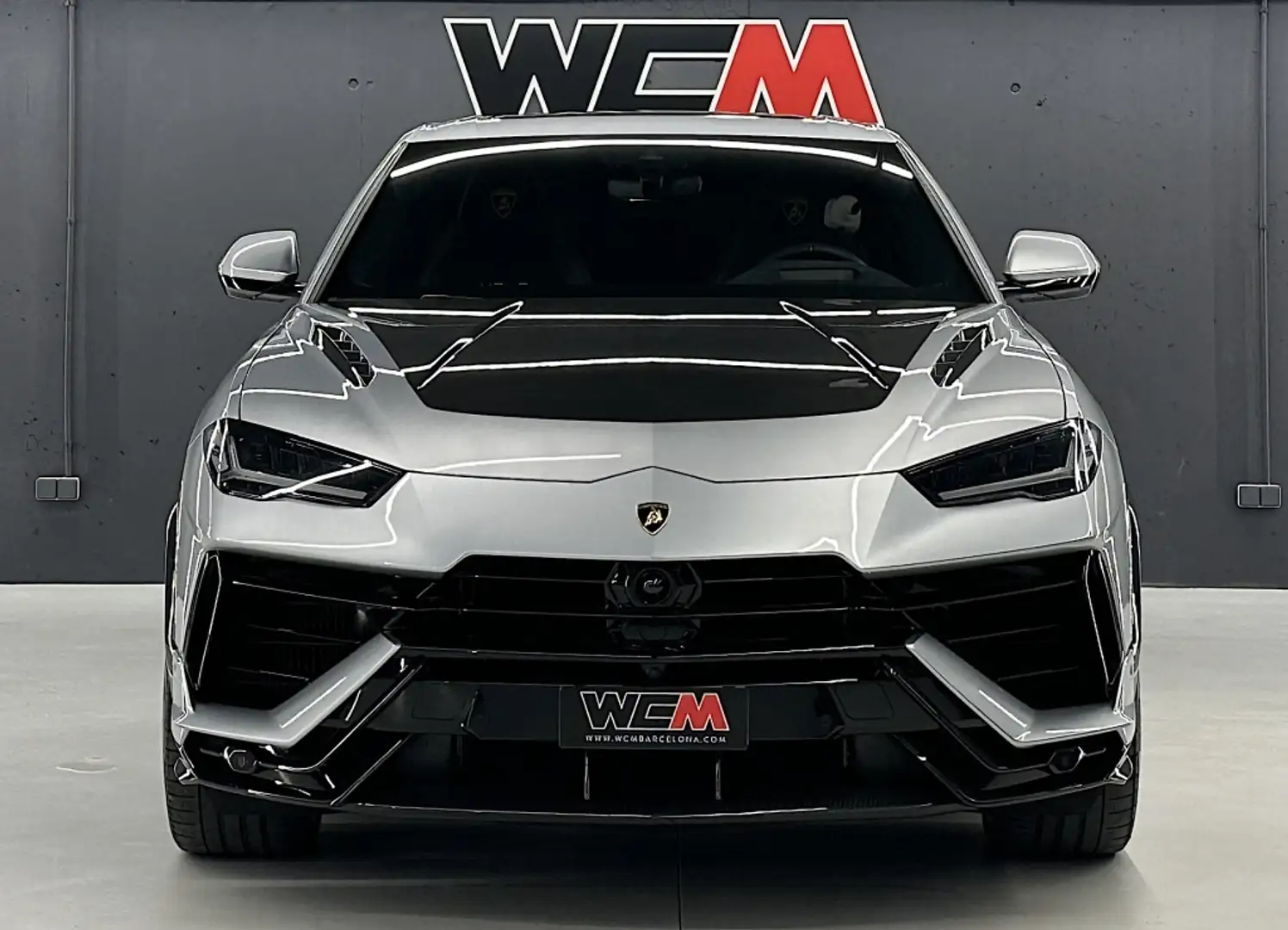 Lamborghini Urus Performante Plateado - 2