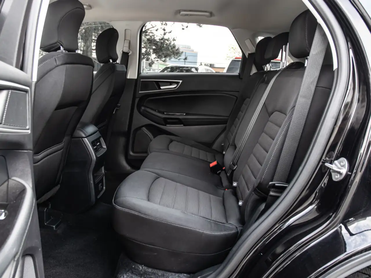 Ford Edge снимка Ford Edge