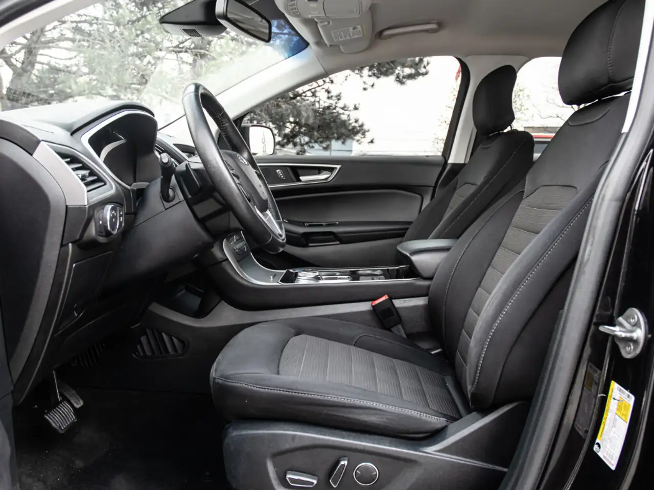 Ford Edge снимка Ford Edge