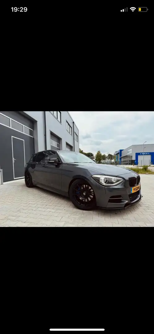 BMW M135i High executive Сірий - 1