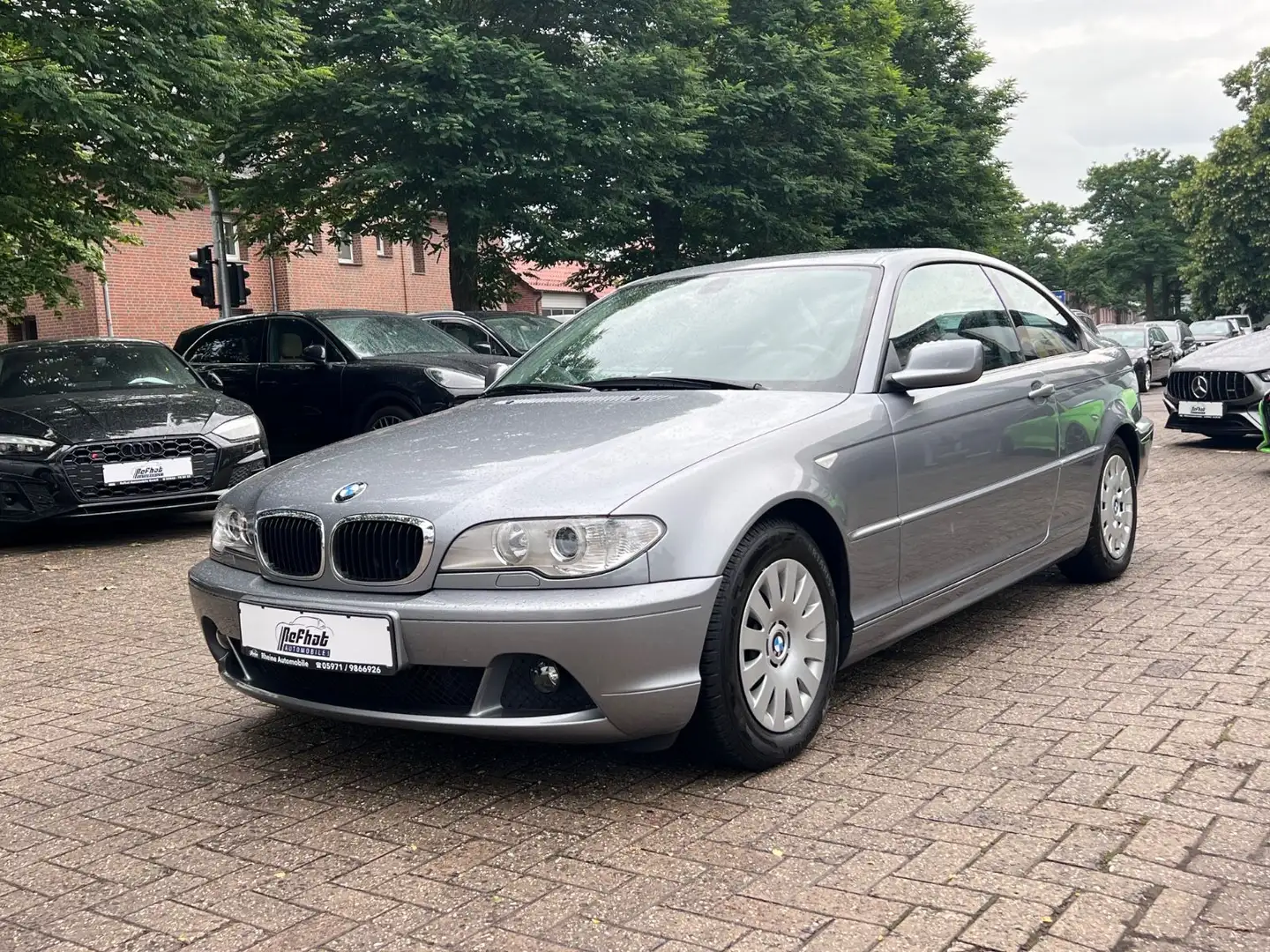 BMW 318 i Baureihe 3 Coupe 1.Hand Scheckheft SHZ Серый - 2