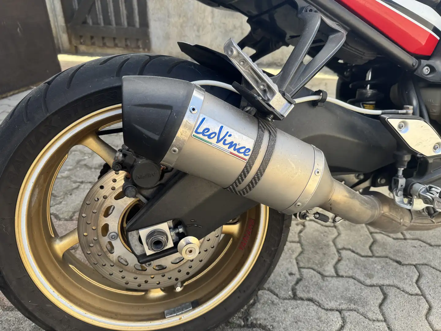 Yamaha FZ 8 Білий - 2
