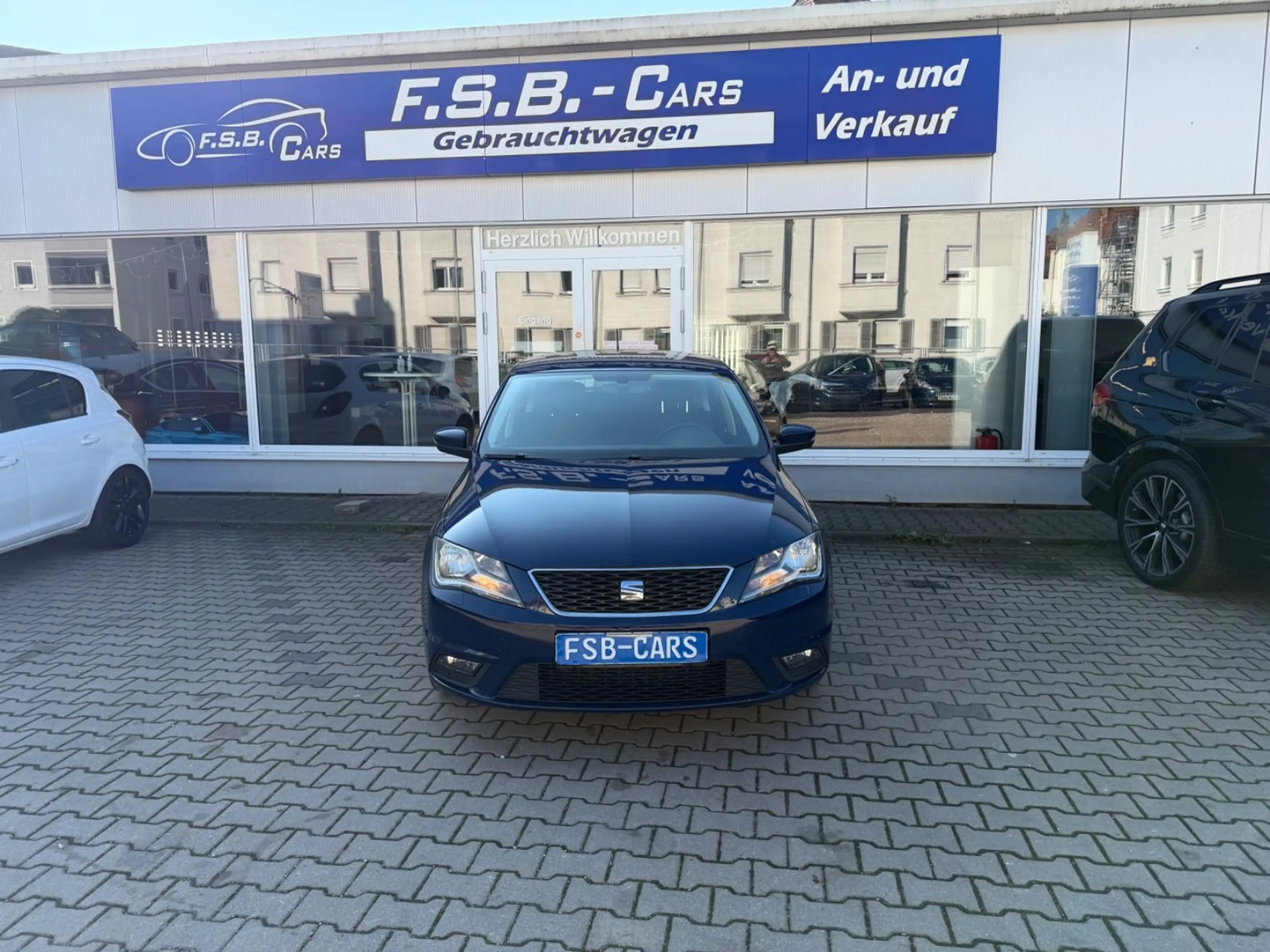 SEAT Toledo Style 1-Hand