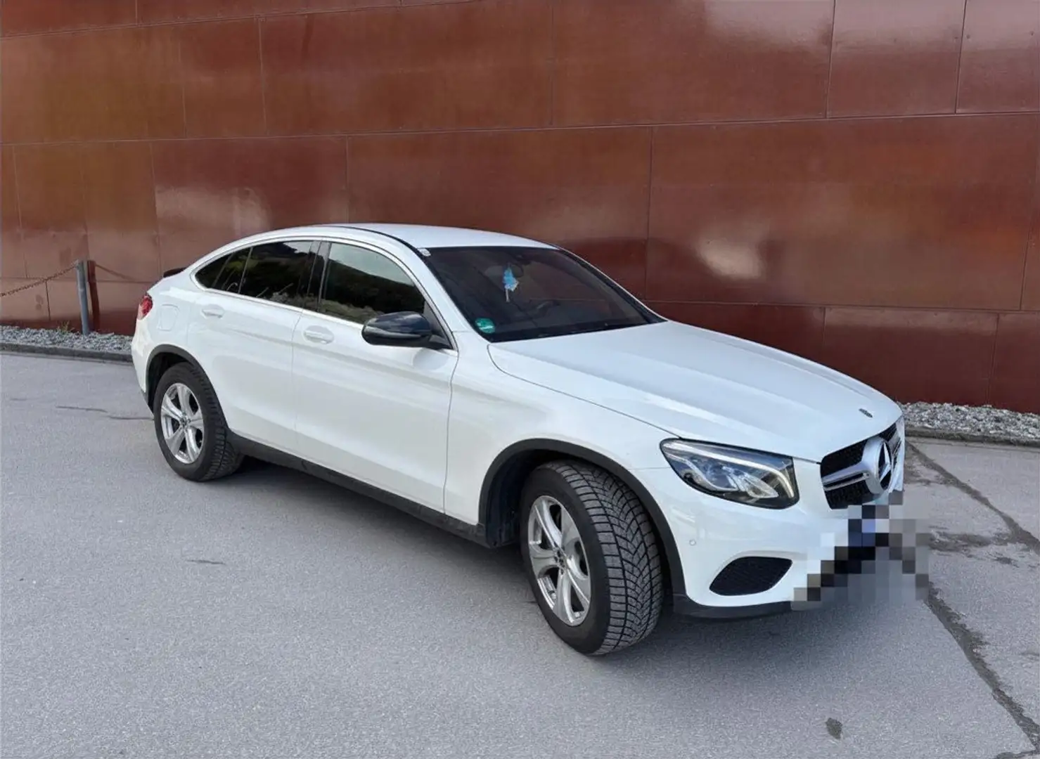 Mercedes-Benz GLC 220 GLC 220 d 4Matic AMG-Line Interieur Weiß - 1