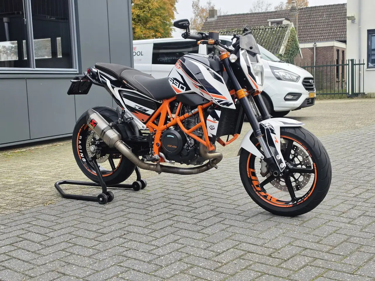 KTM 690 Duke