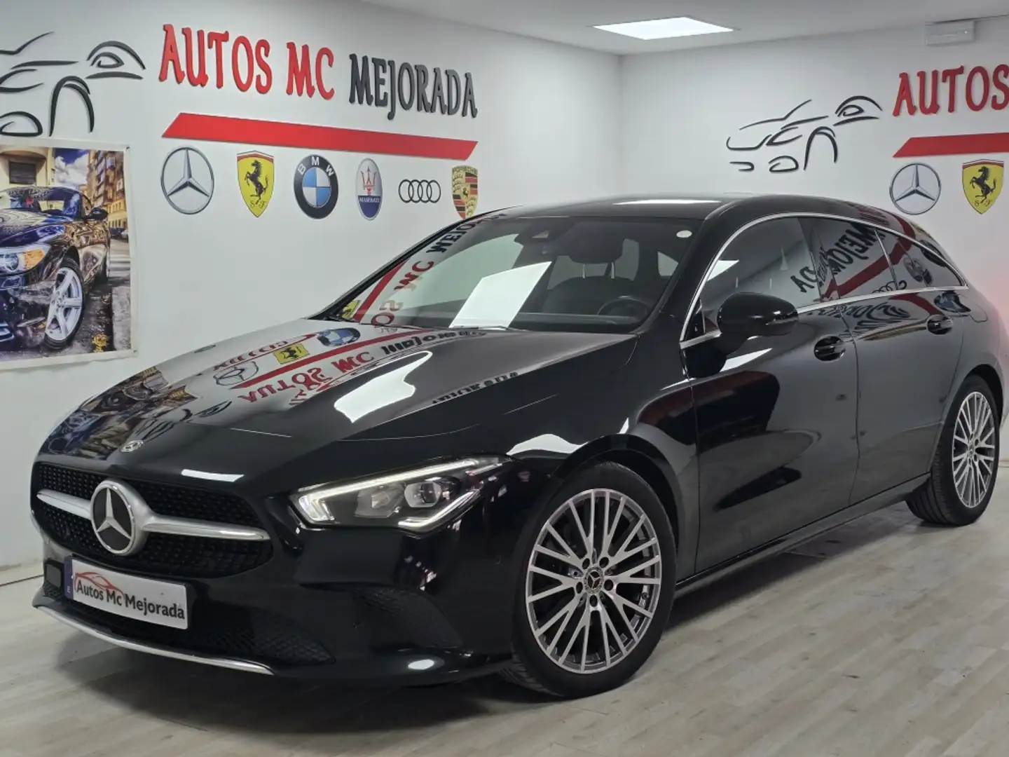 Mercedes-Benz CLA 200 Shooting Brake 200d 8G-DCT (4.75) Noir - 1