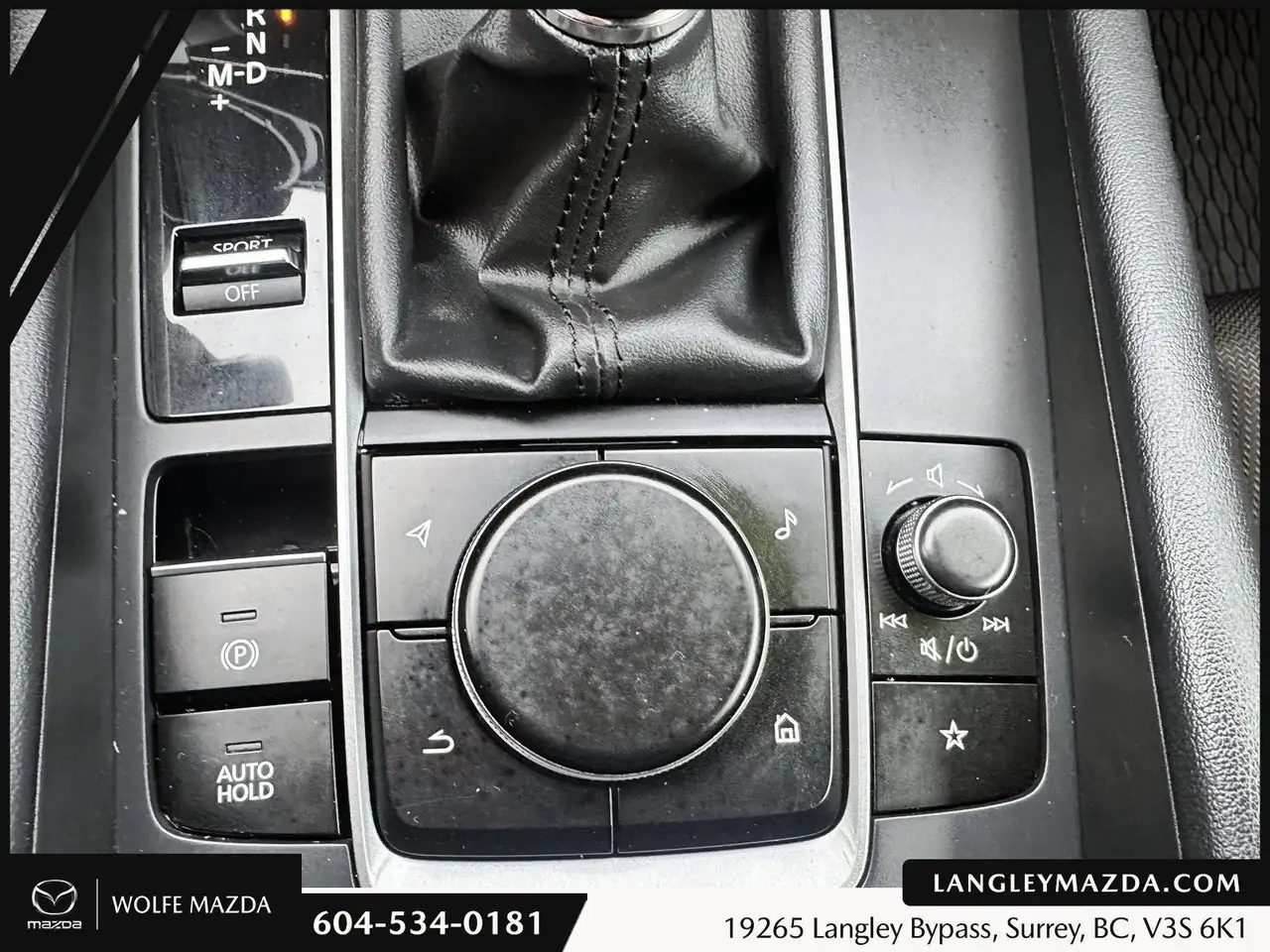 Mazda 3 снимка Mazda 3