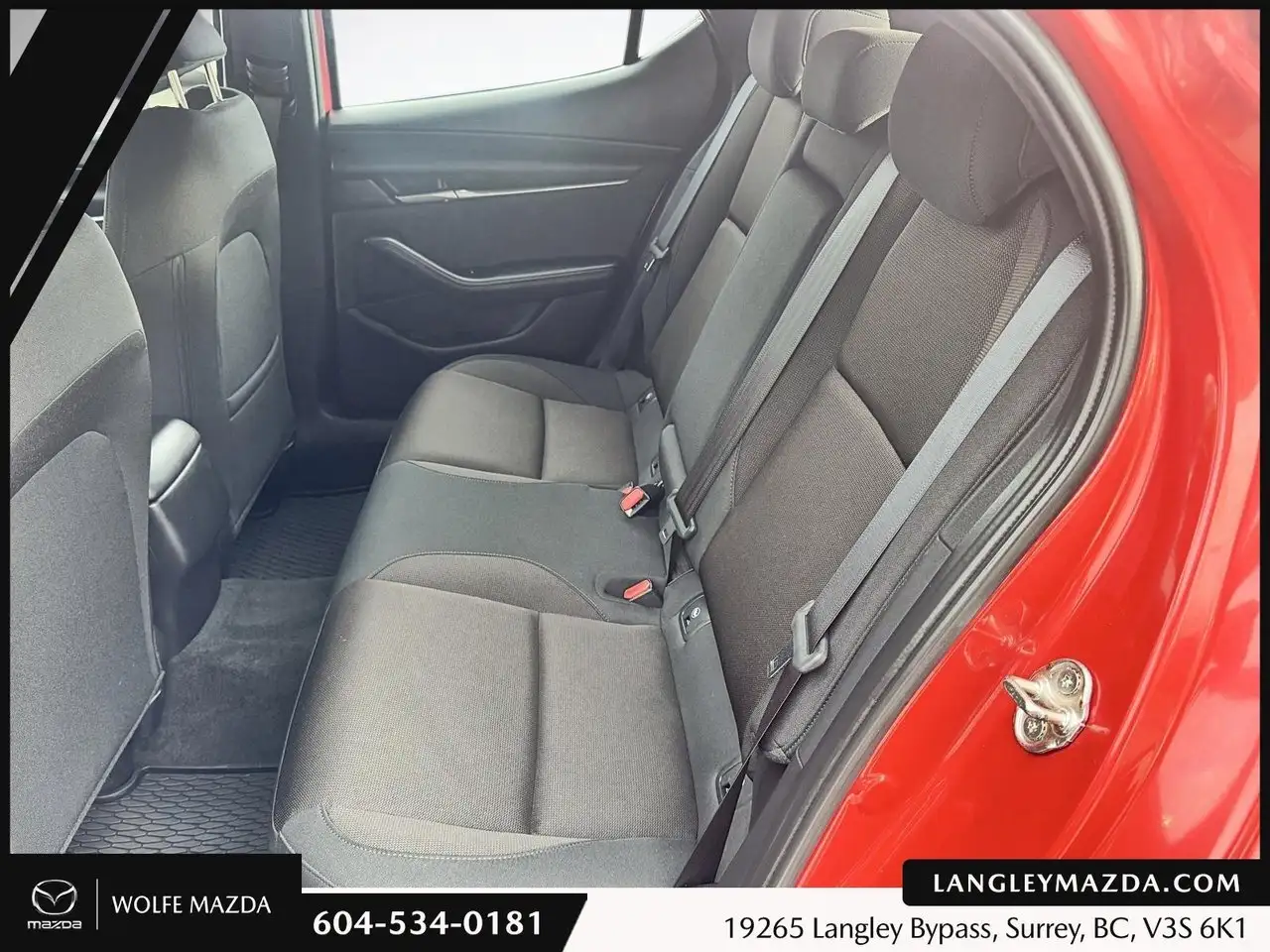 Mazda 3 снимка Mazda 3