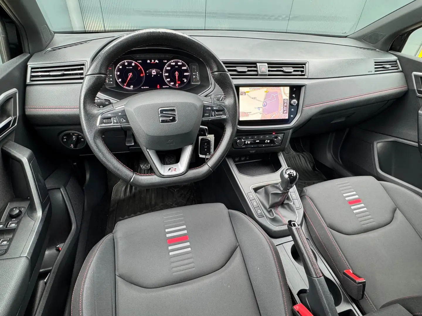 SEAT Ibiza 1.0 TSI FR * Virtual Cockpit * Carplay * Climate C Zwart - 2