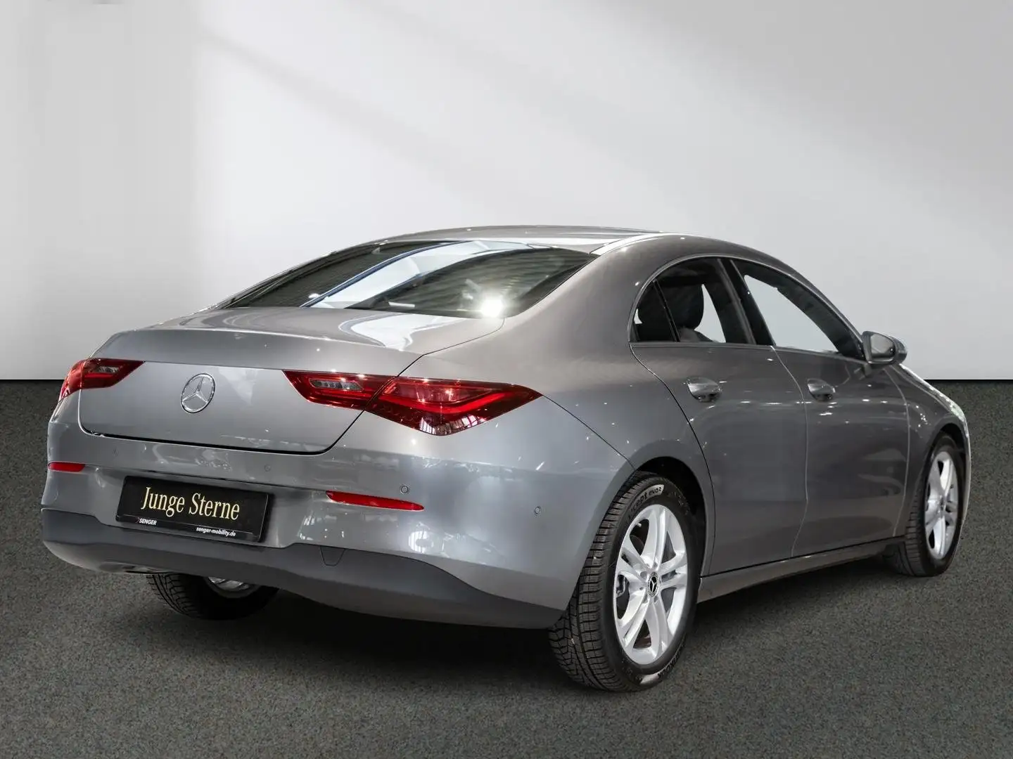 Mercedes-Benz CLA 180 Spiegel-Paket Sitzheizung Rückfahrkamera Gri - 2