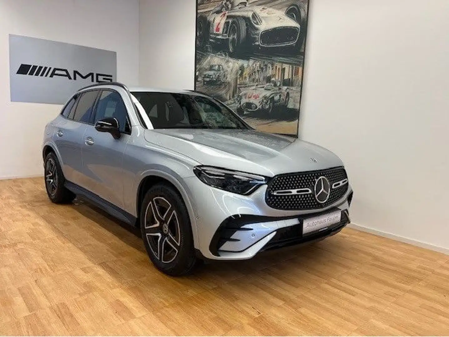 Mercedes-Benz GLC 300 d 4Matic AMG-Line AHK Digital Light Night Silber - 1