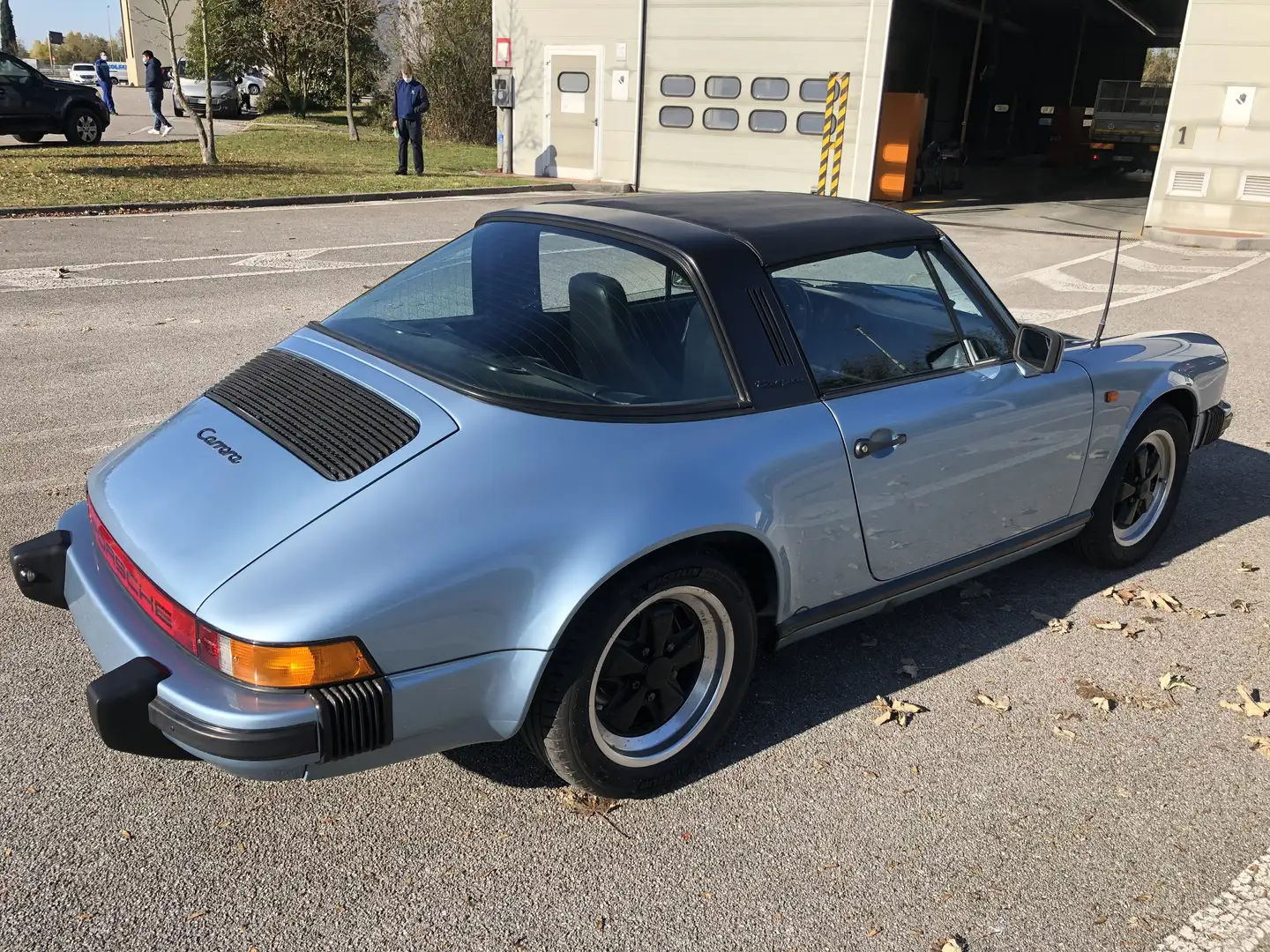 Porsche 911 Carrera Targa Blau - 1