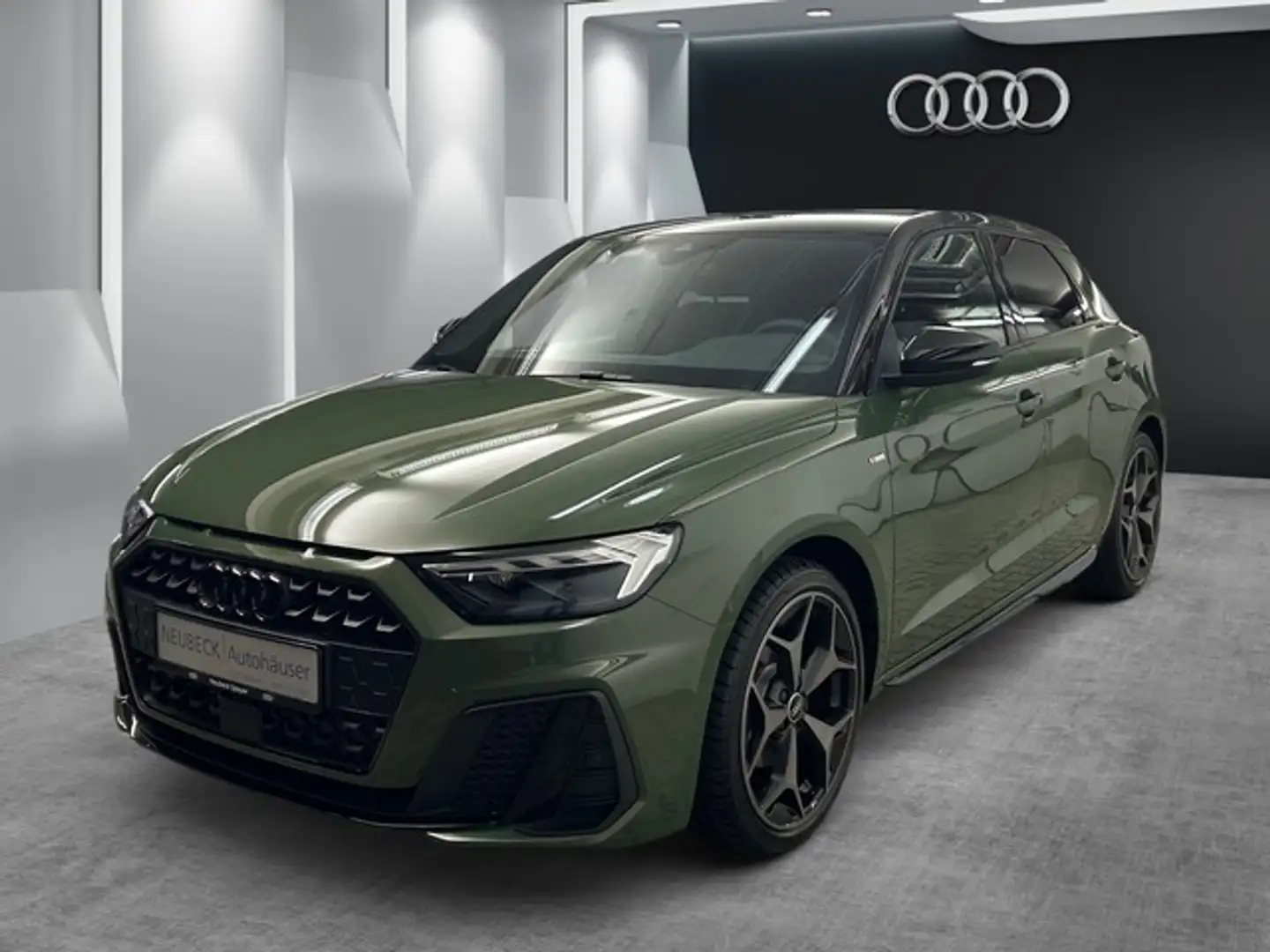 Audi A1 Sportback S Line Optikpaket RearView LED Klima Grün - 2