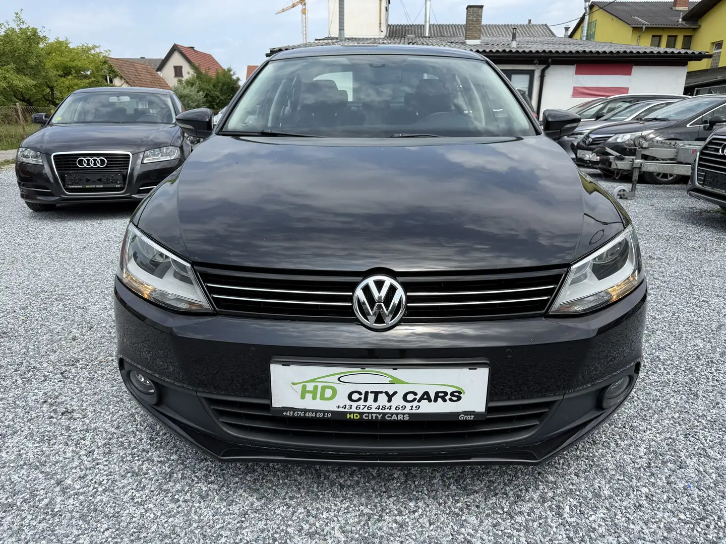 Volkswagen Jetta Comfortline 1,6 TDI DPF ERSBESITZ/ KEIN ROST!!! - 2