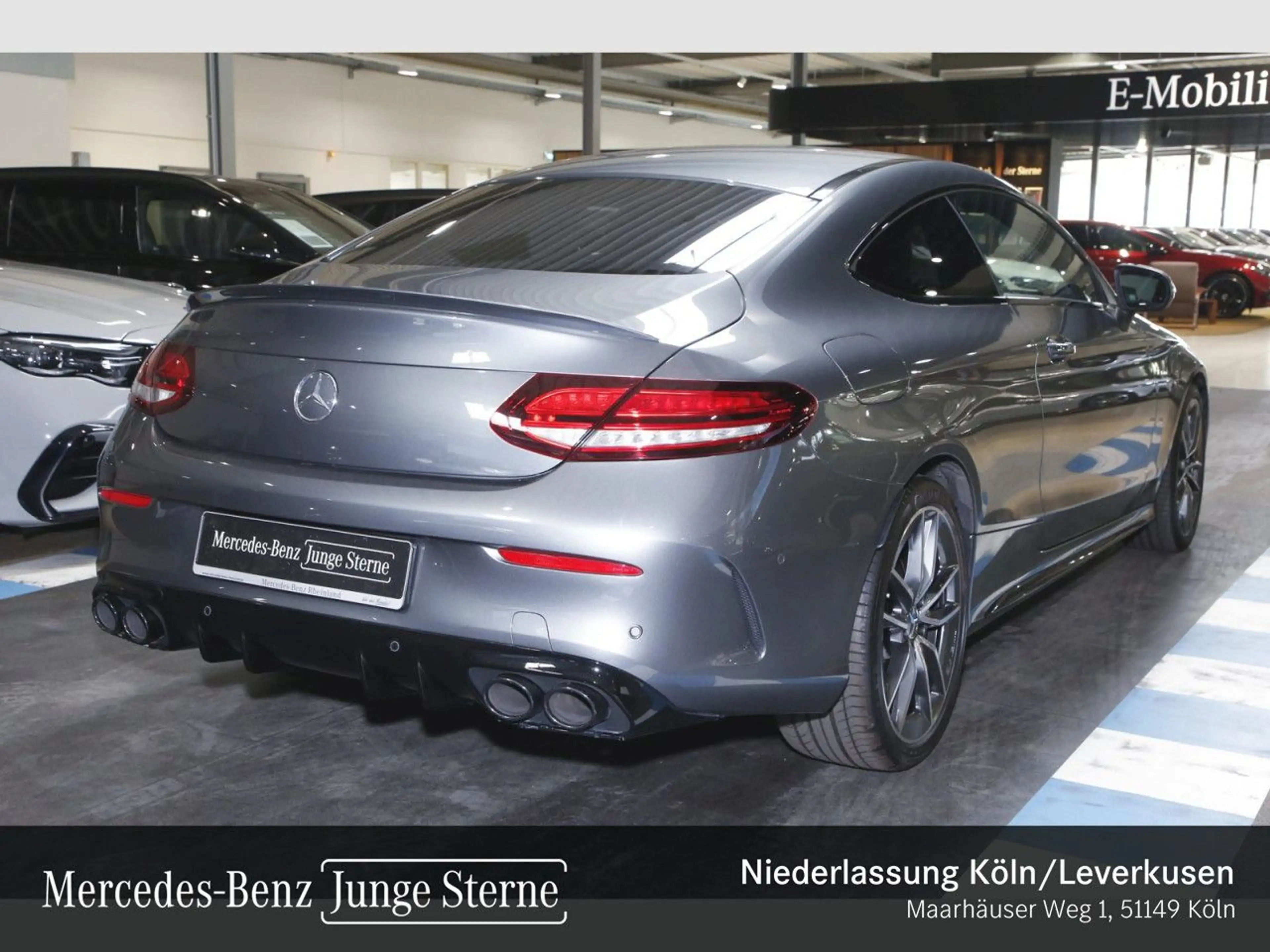 Mercedes-Benz C 43 AMG C 43 Coupé 4M AMG+NIGHT+LED+KAMERA+19"+SPUR+TOTW — photo 3