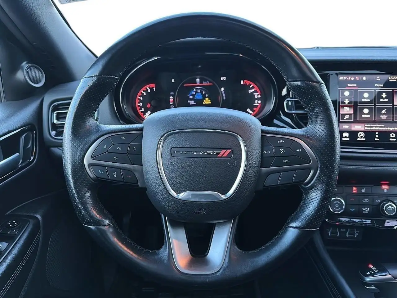 Dodge Durango снимка Dodge Durango
