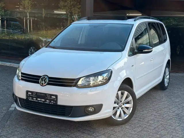 2012 Volkswagen Touran in White for sale
