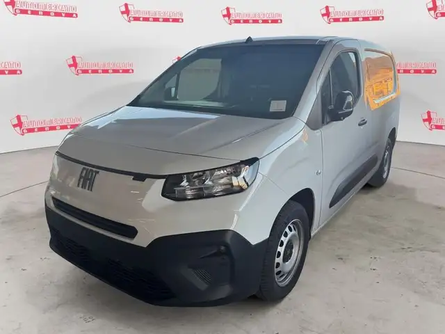 Fiat Doblo main image