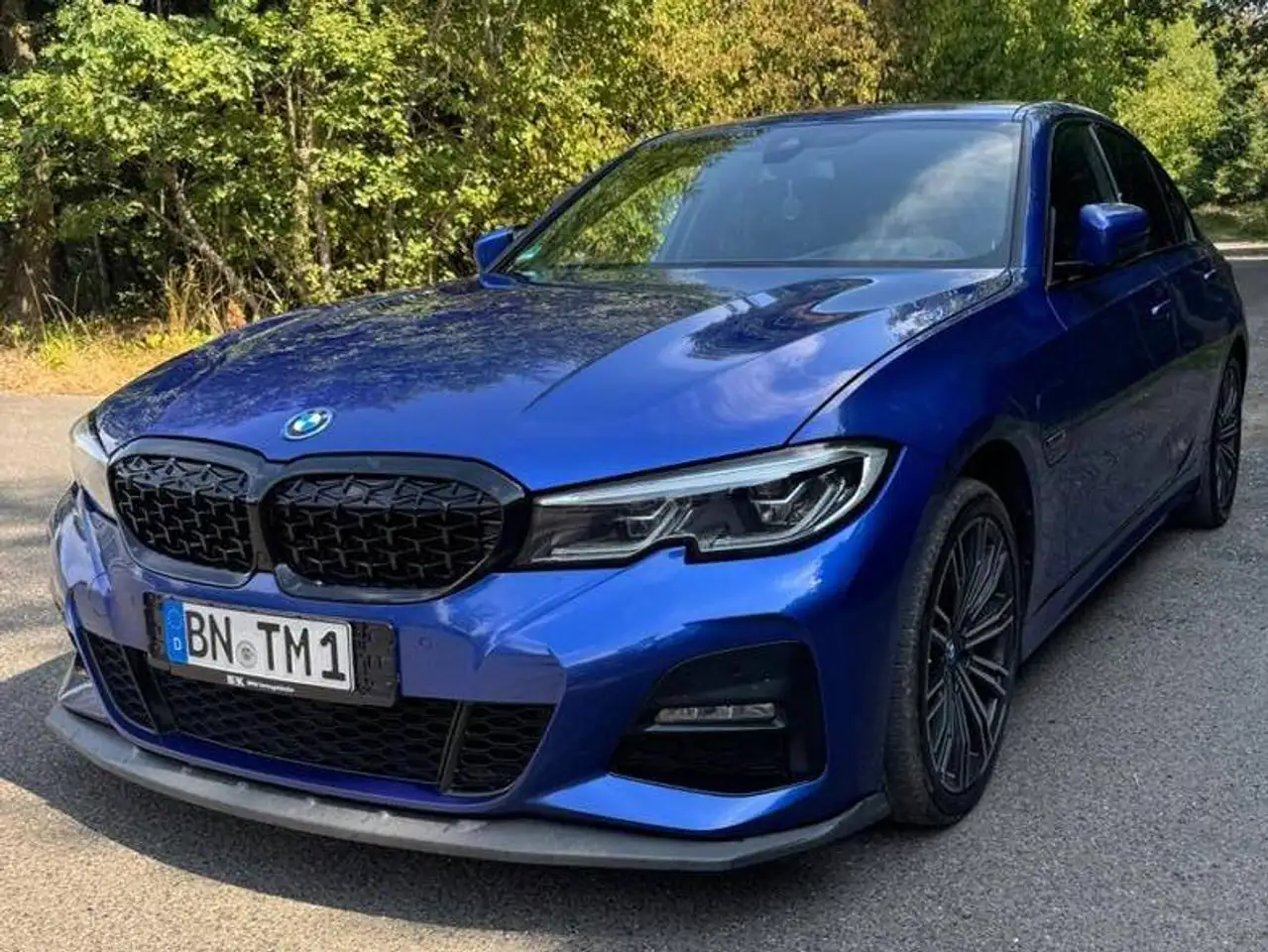 BMW 330