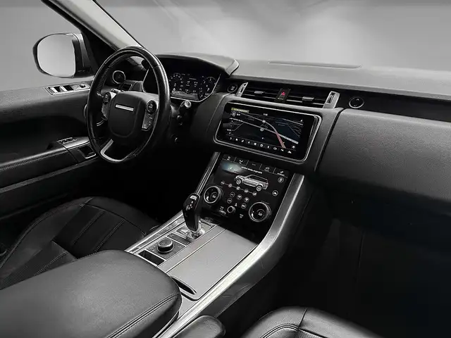 Land Rover Range Rover Sport view 10