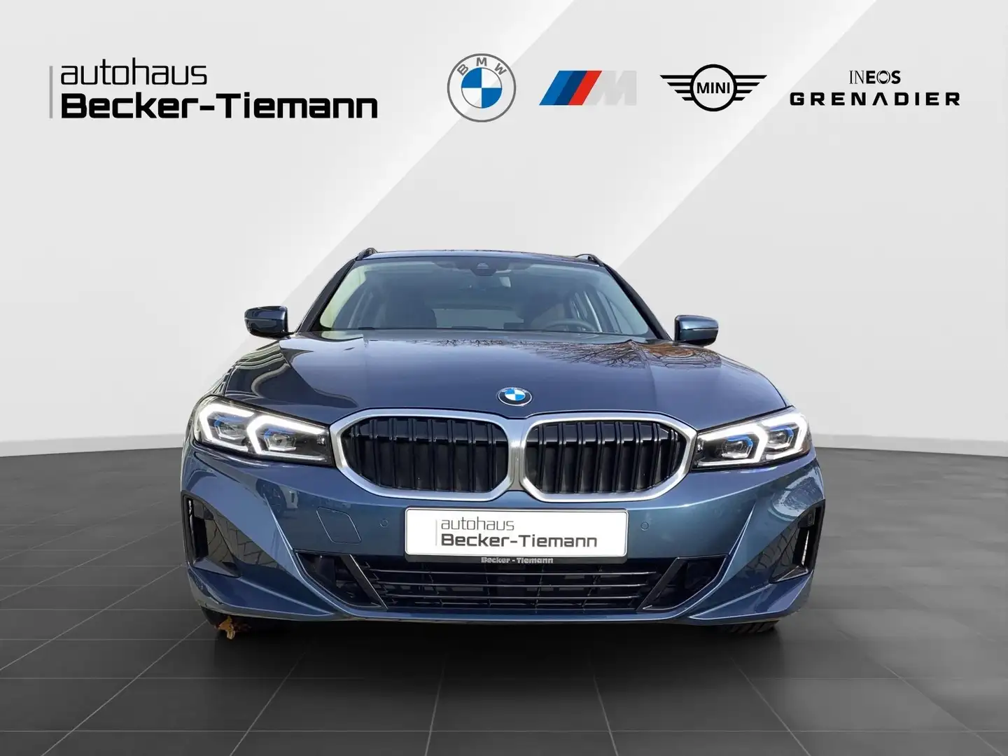 BMW 320 i Touring 17" / LED / Keyless / DAB / ParkAss / Ca Blau - 2