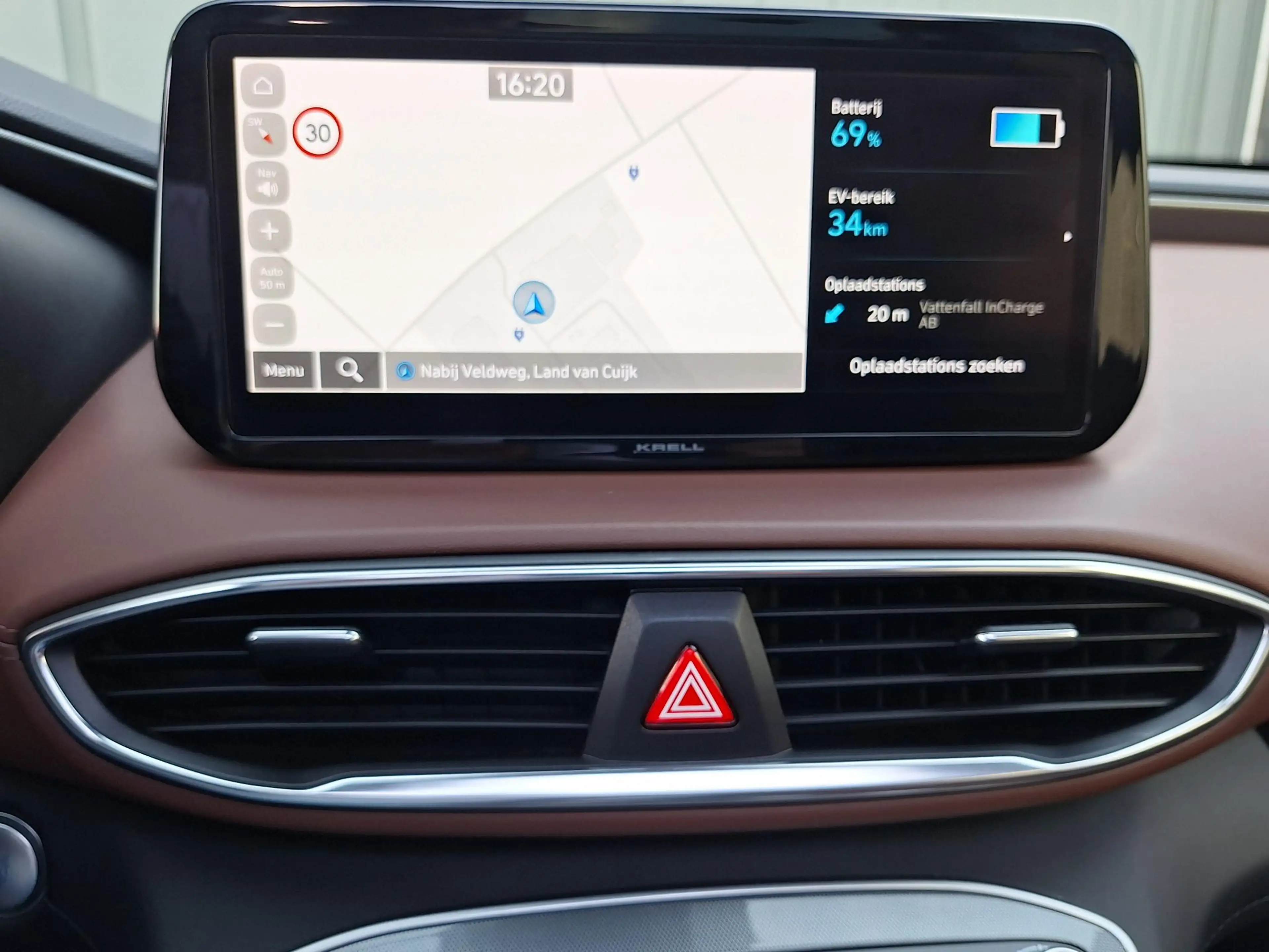 Hyundai SANTA FE 1.6 T-GDI PHEV Premium Sky | SOH: 96,8% | Panorama — photo 50