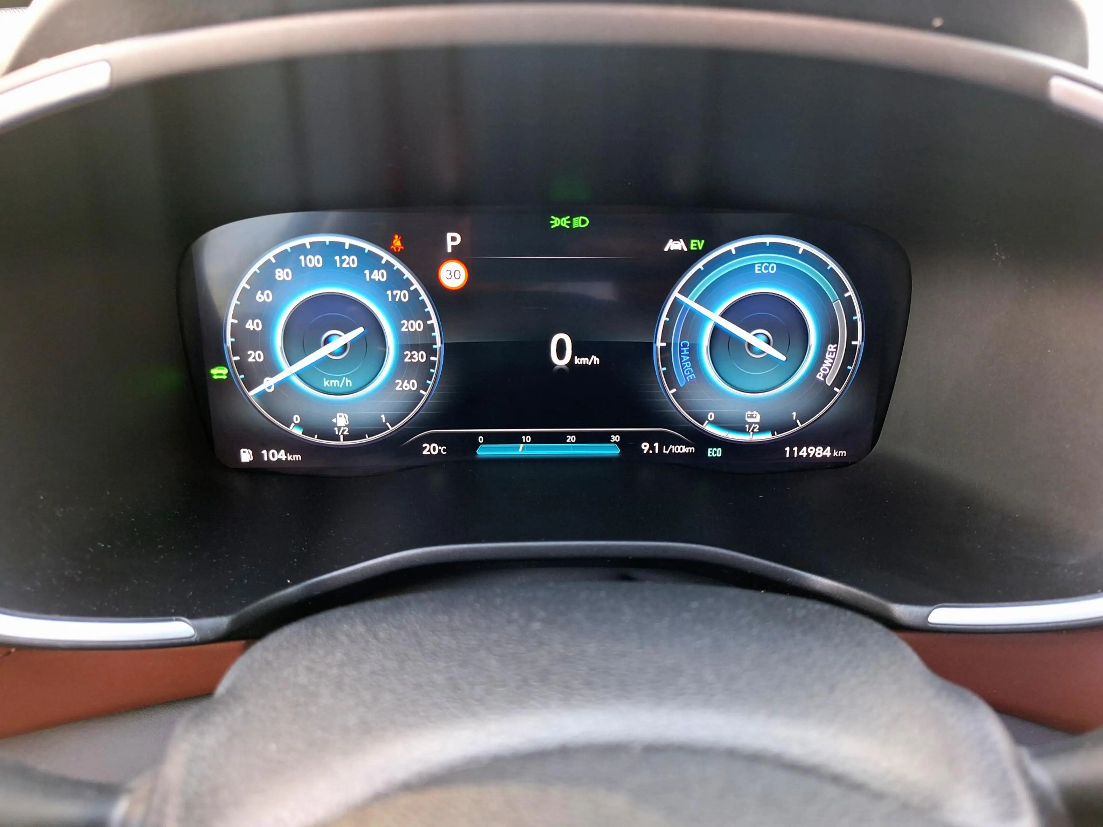 Hyundai SANTA FE 1.6 T-GDI PHEV Premium Sky | SOH: 96,8% | Panorama — photo 29
