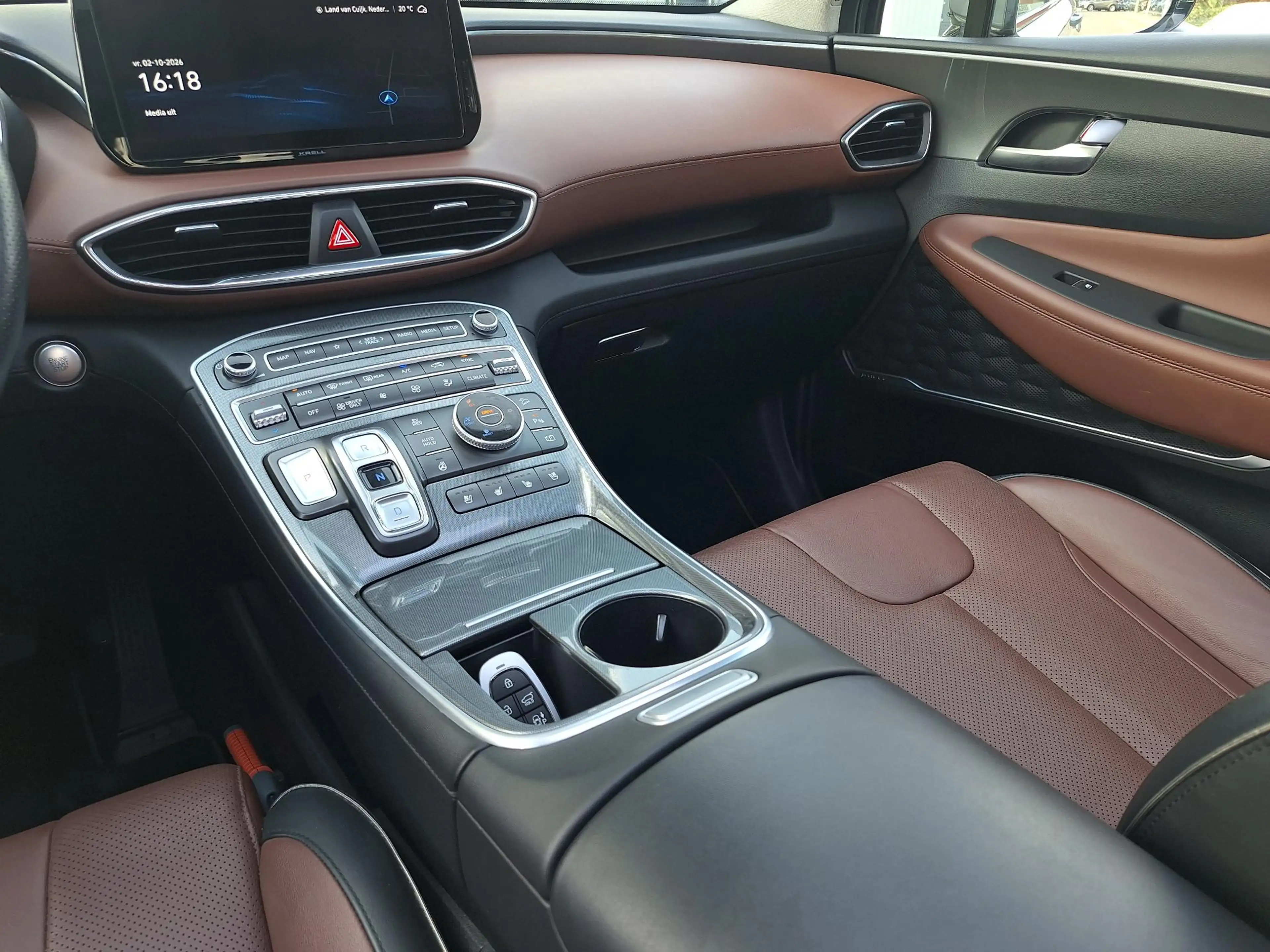 Hyundai SANTA FE 1.6 T-GDI PHEV Premium Sky | SOH: 96,8% | Panorama — photo 44