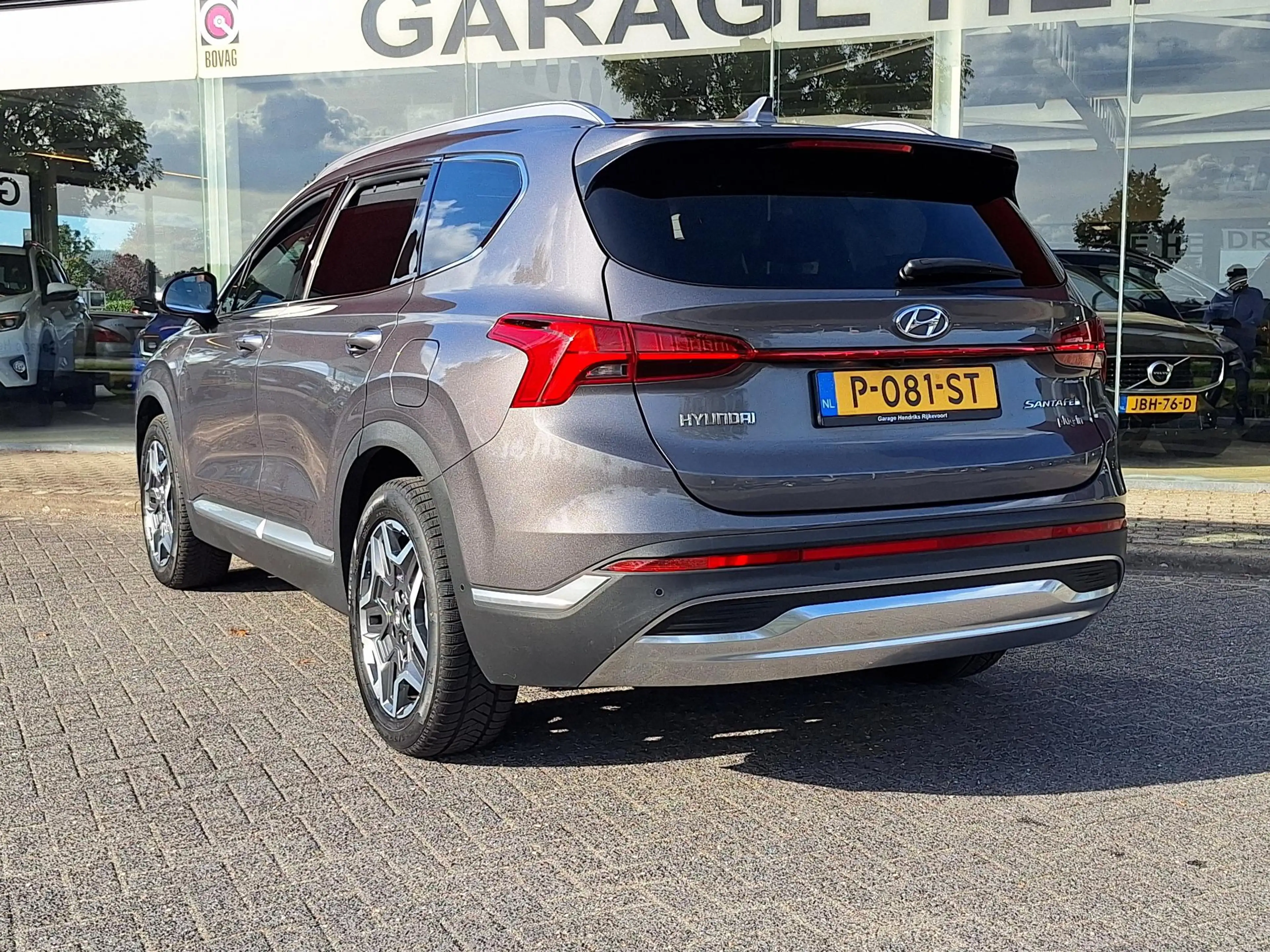 Hyundai SANTA FE 1.6 T-GDI PHEV Premium Sky | SOH: 96,8% | Panorama — photo 10