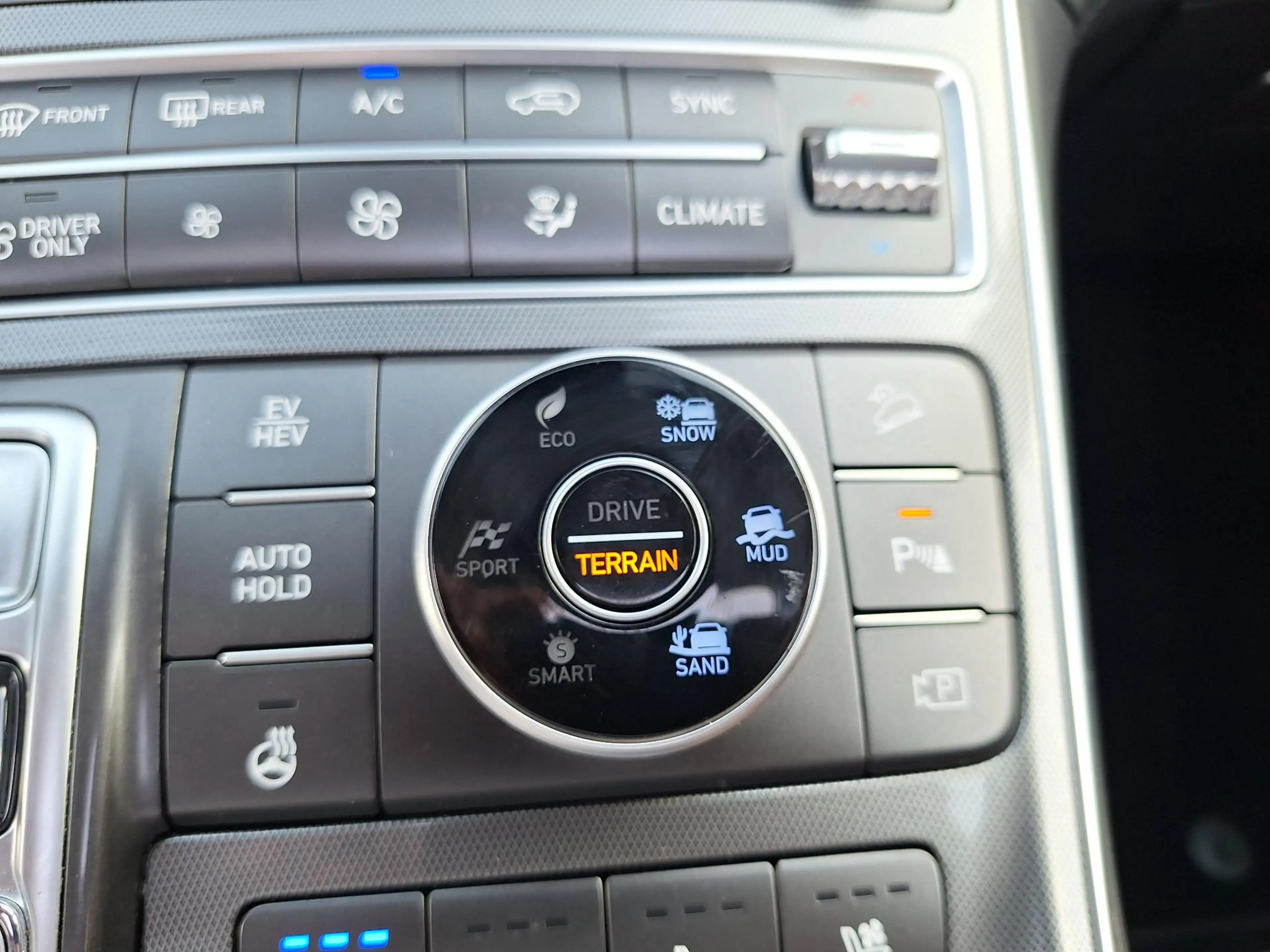 Hyundai SANTA FE 1.6 T-GDI PHEV Premium Sky | SOH: 96,8% | Panorama — photo 49