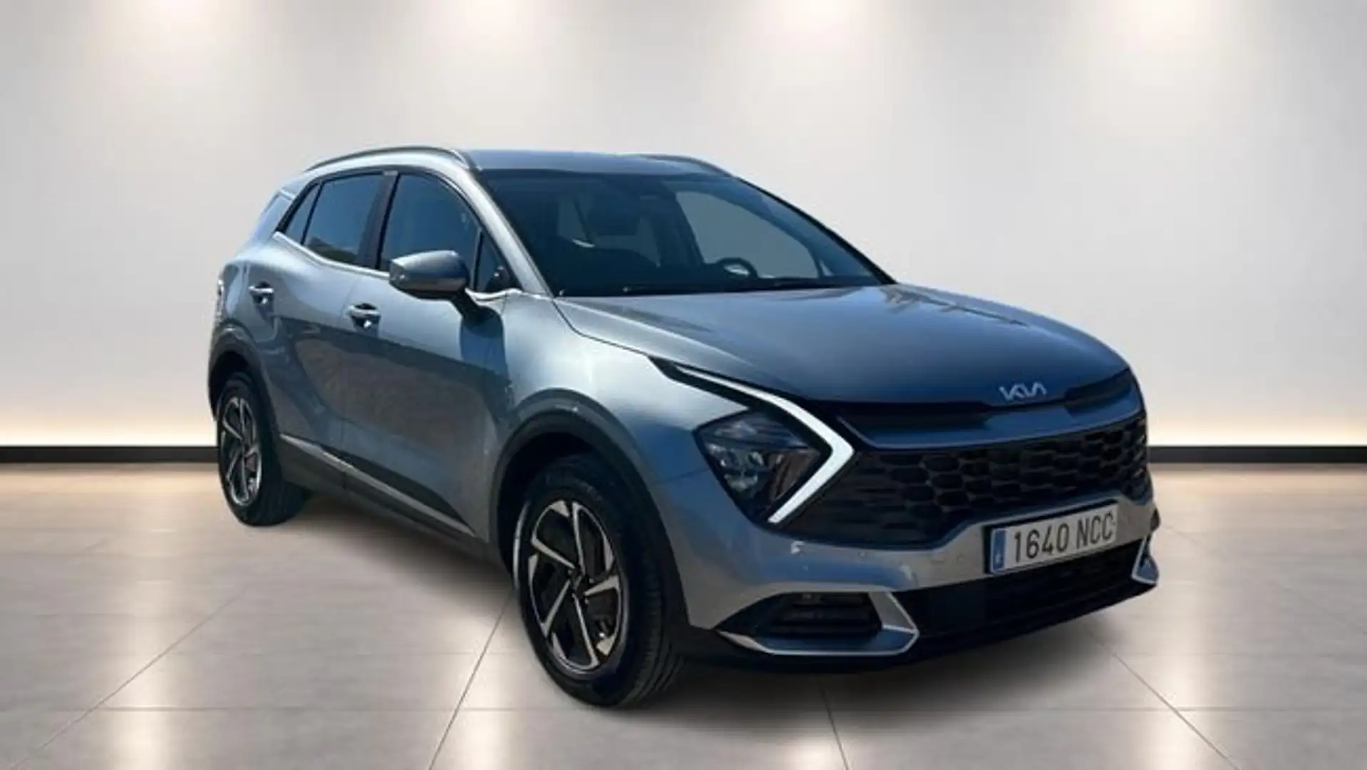Kia Sportage 1.6 T-GDI HEV DRIVE AUTO 215 5P Plateado - 1