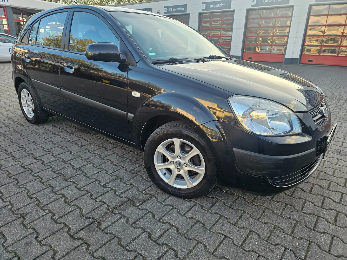 Kia Rio 1.4 EX Top,Klima,2.Hand,Alu,ZV,Airbags,Tüv07/25 Negro - 2