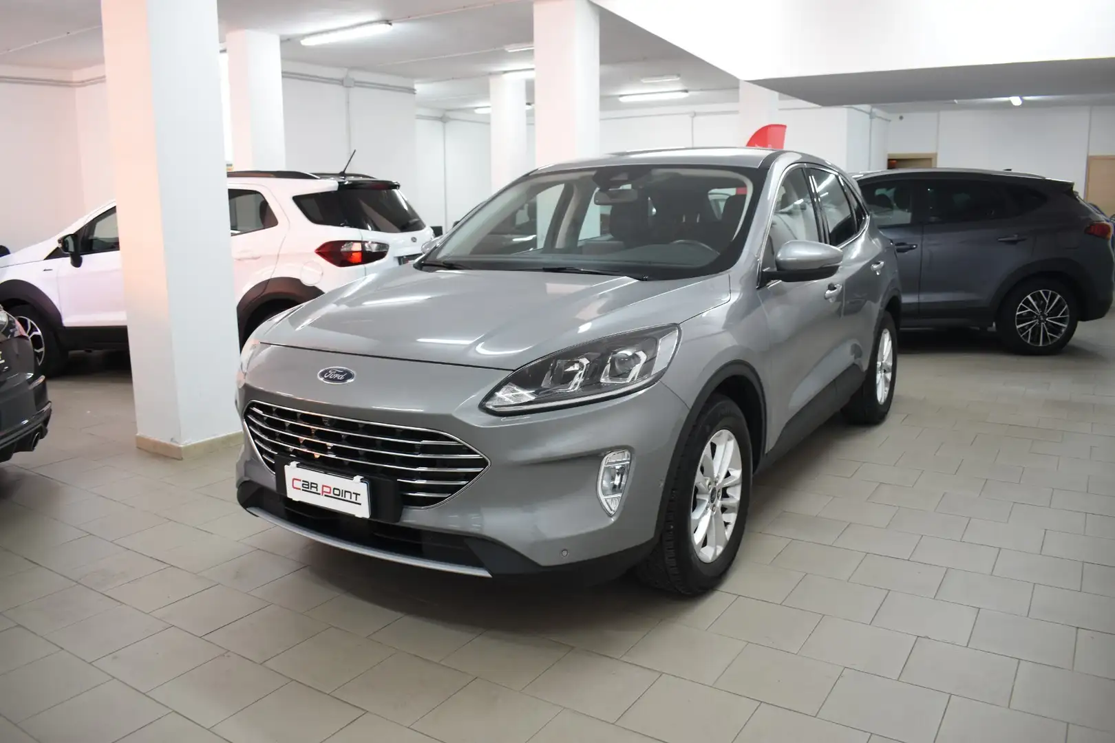 Ford Kuga 1.5 EcoBlue 120 CV aut. 2WD Titanium X Grigio - 1