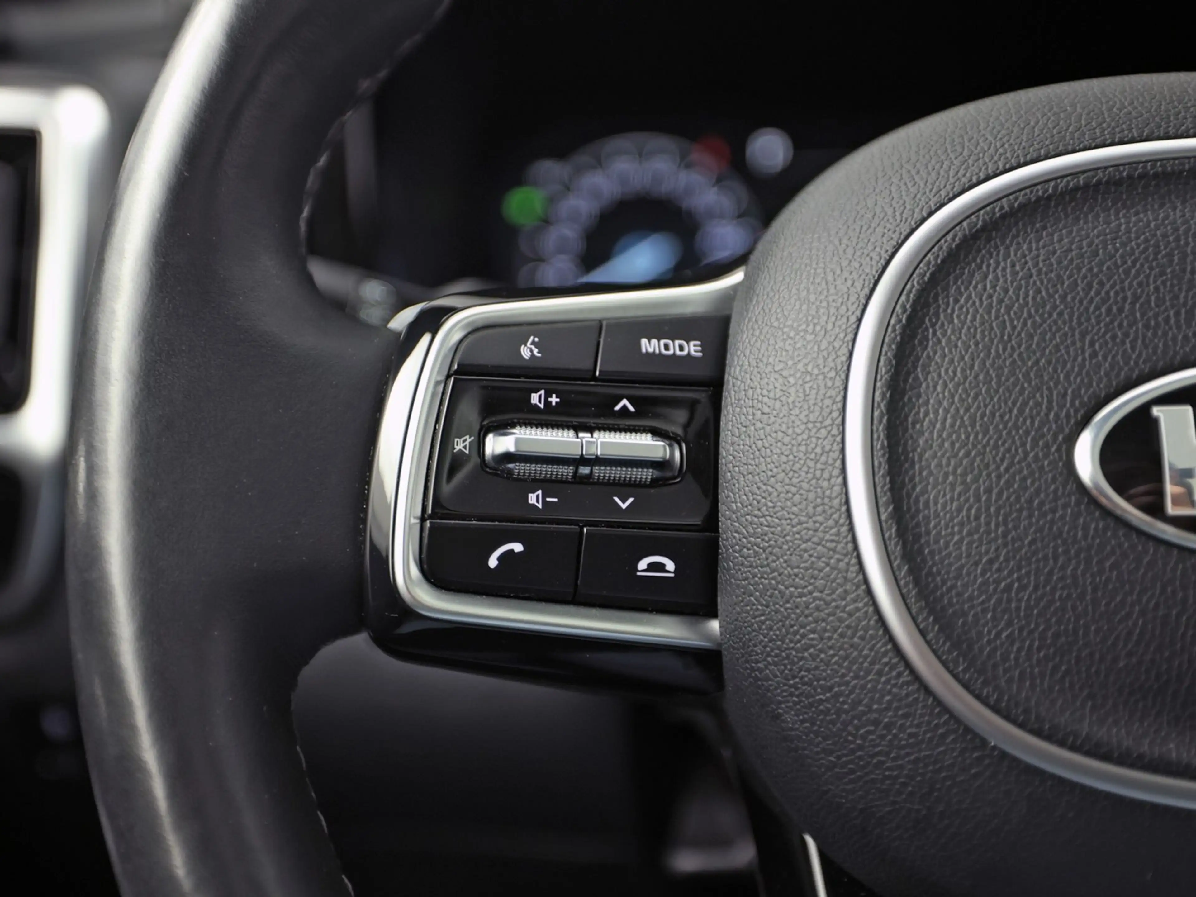 Kia Sorento 1.6 T-GDI Plug-in Hybrid 4WD ExecutiveLine 7 Perso — photo 23
