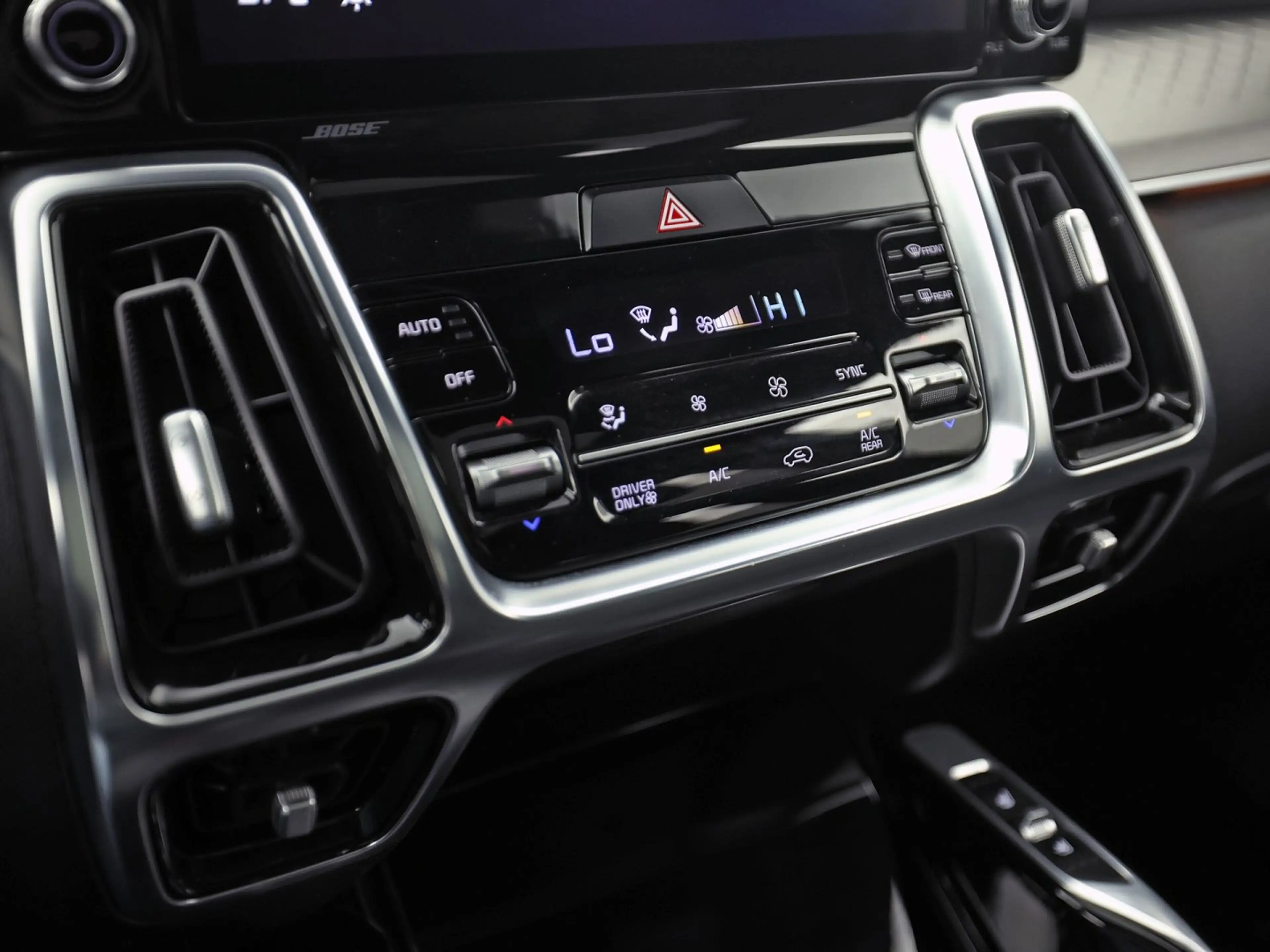 Kia Sorento 1.6 T-GDI Plug-in Hybrid 4WD ExecutiveLine 7 Perso — photo 10