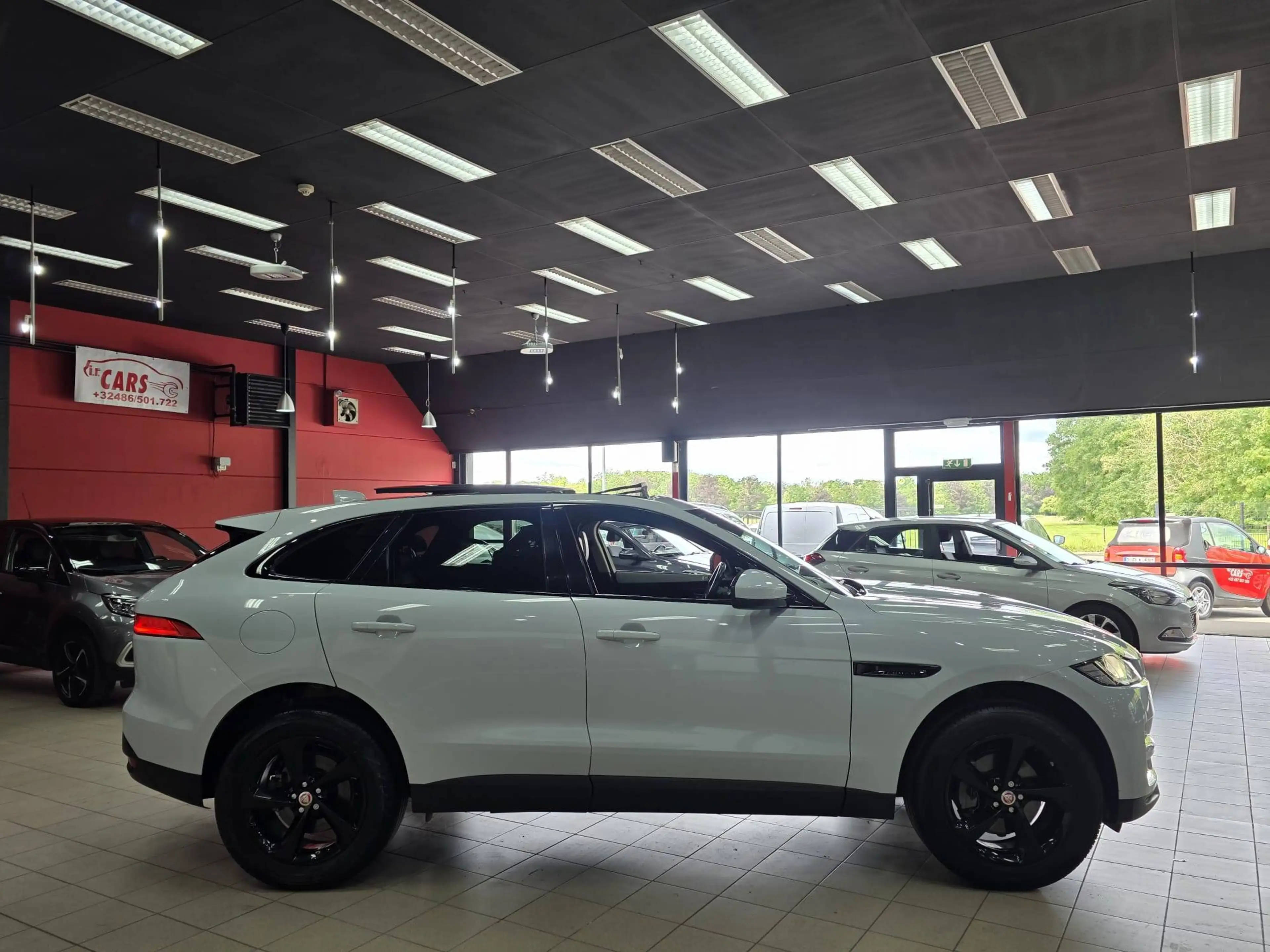 Jaguar F-Pace F-Pace 2.0 D AWD Limited Edition Prestige**EXPORT OF HANDELAAR VERKOOP** — photo 6
