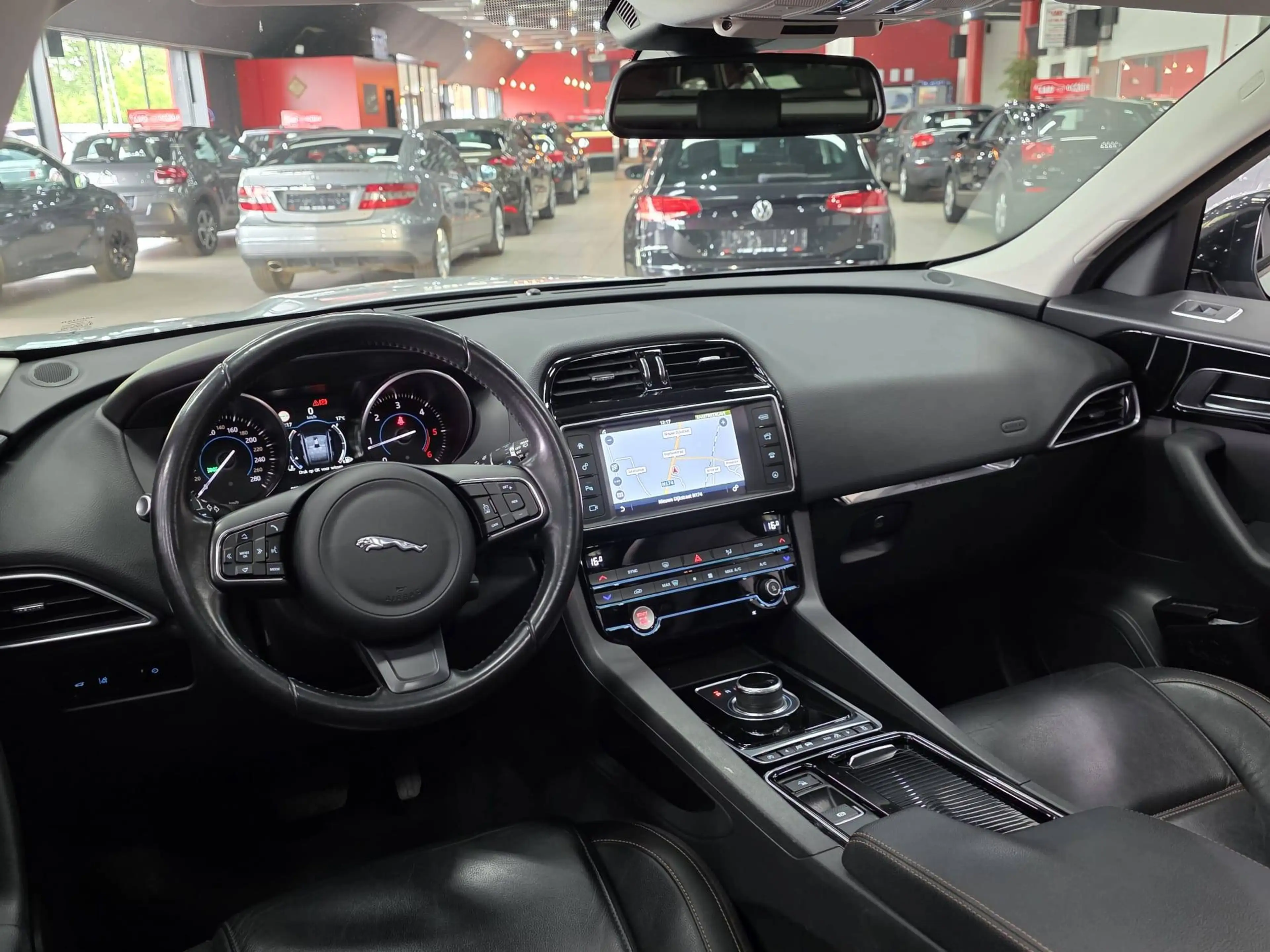Jaguar F-Pace F-Pace 2.0 D AWD Limited Edition Prestige**EXPORT OF HANDELAAR VERKOOP** — photo 11
