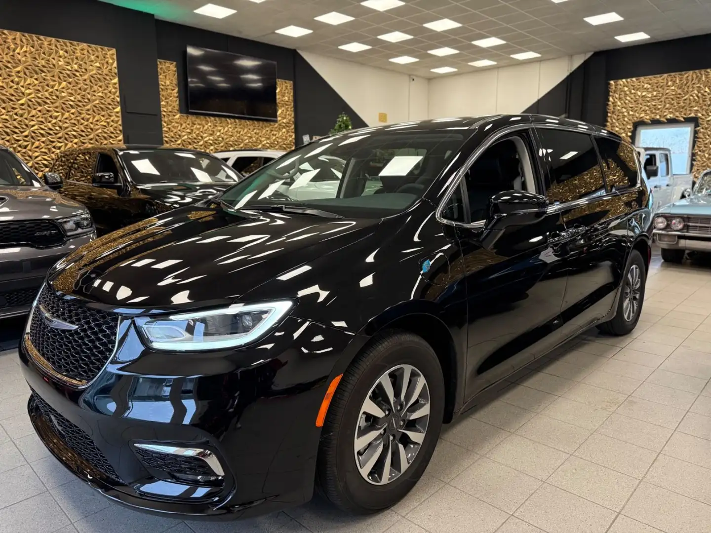 Chrysler Pacifica L Hybrid/ACC/7-Sitzer/LED/elt. Tür/TOP Noir - 1