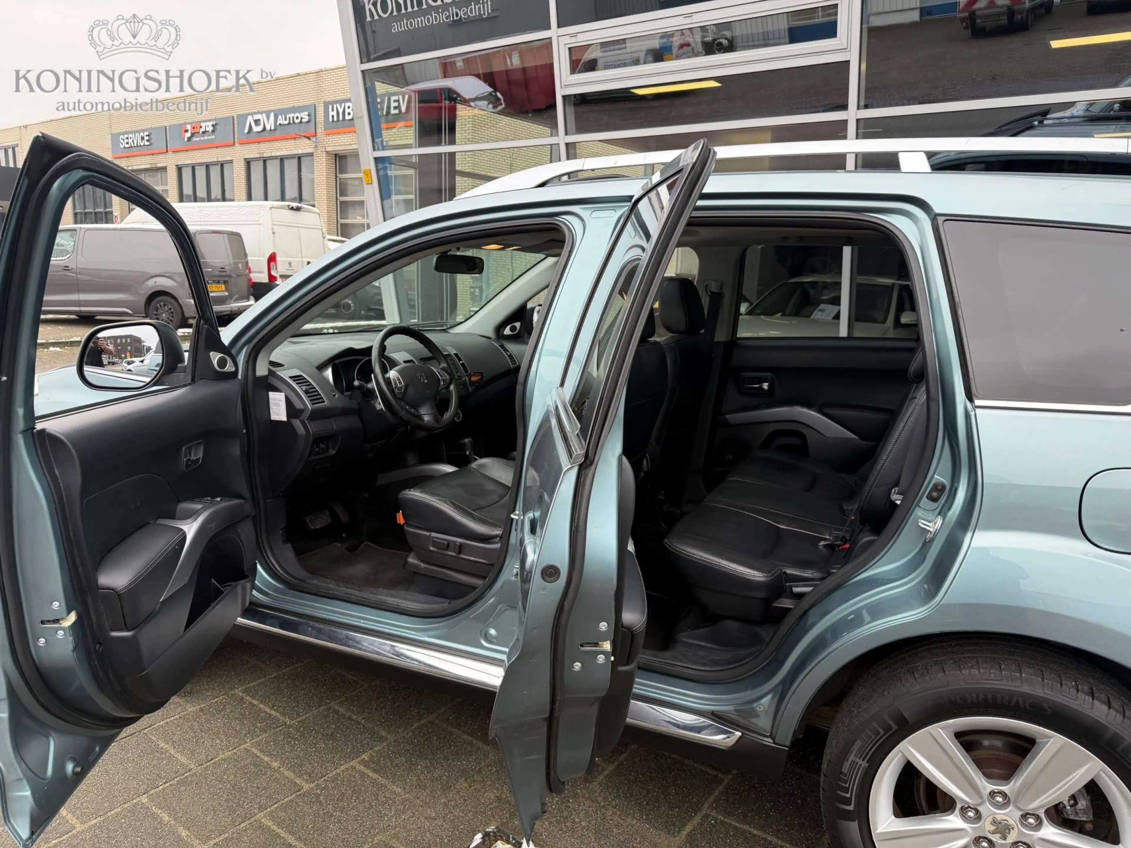 Peugeot 4007 2.4 GT 7p. Automaat — photo 12