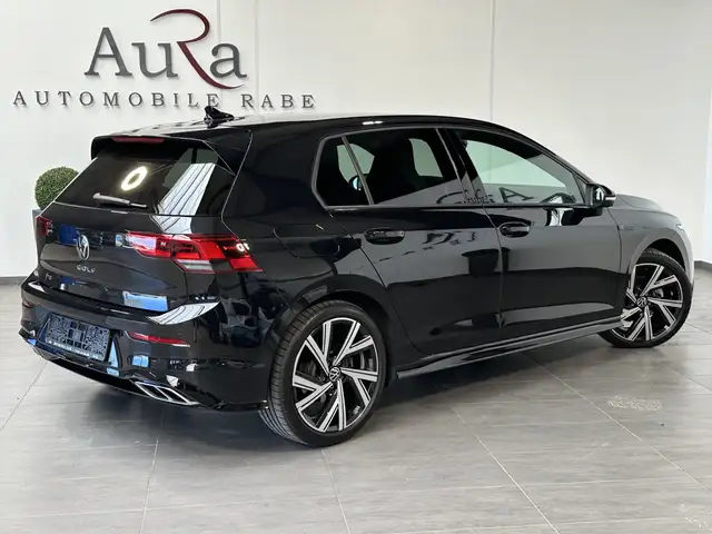 Volkswagen Golf view 4