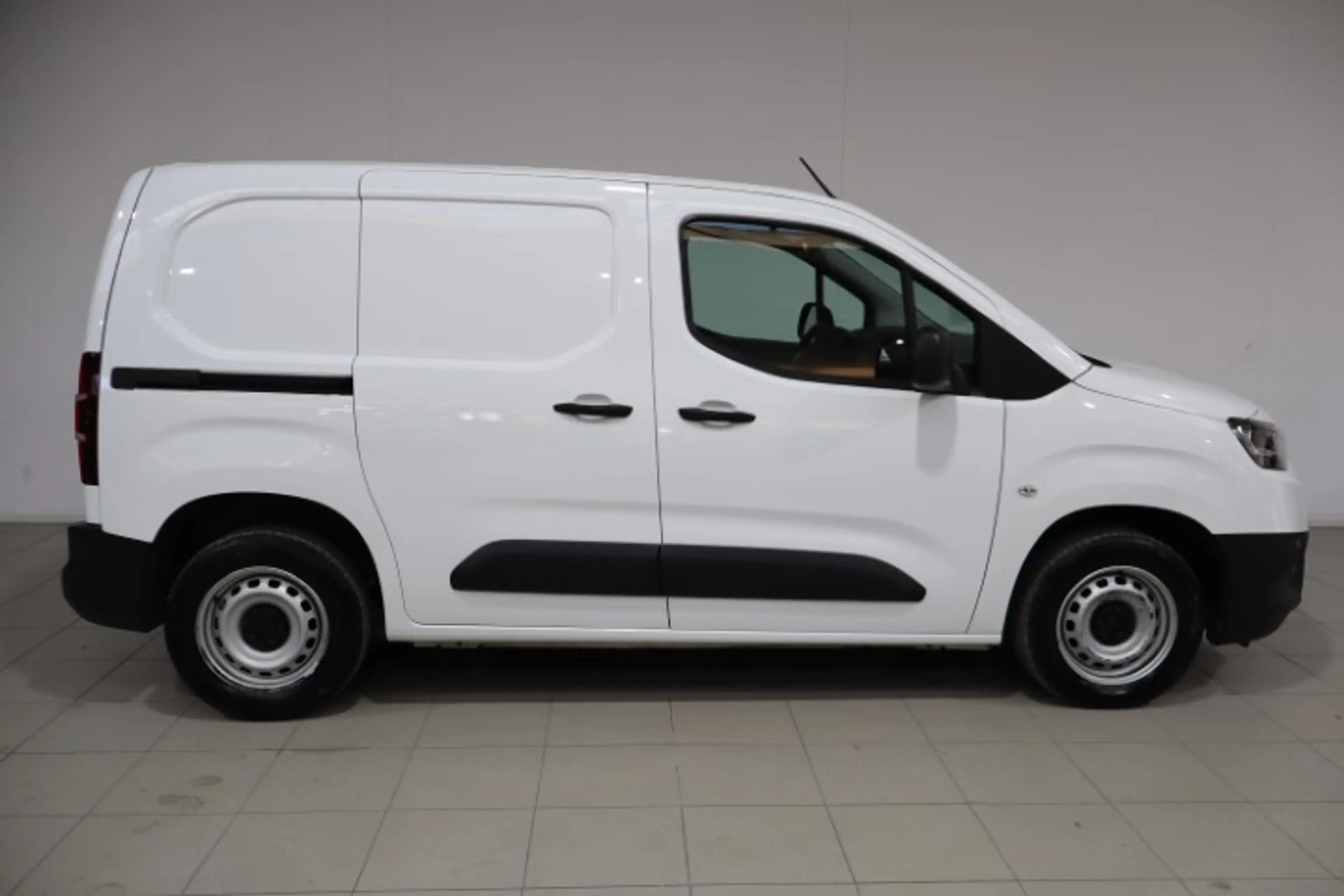 Toyota Proace 1.5 D — photo 7