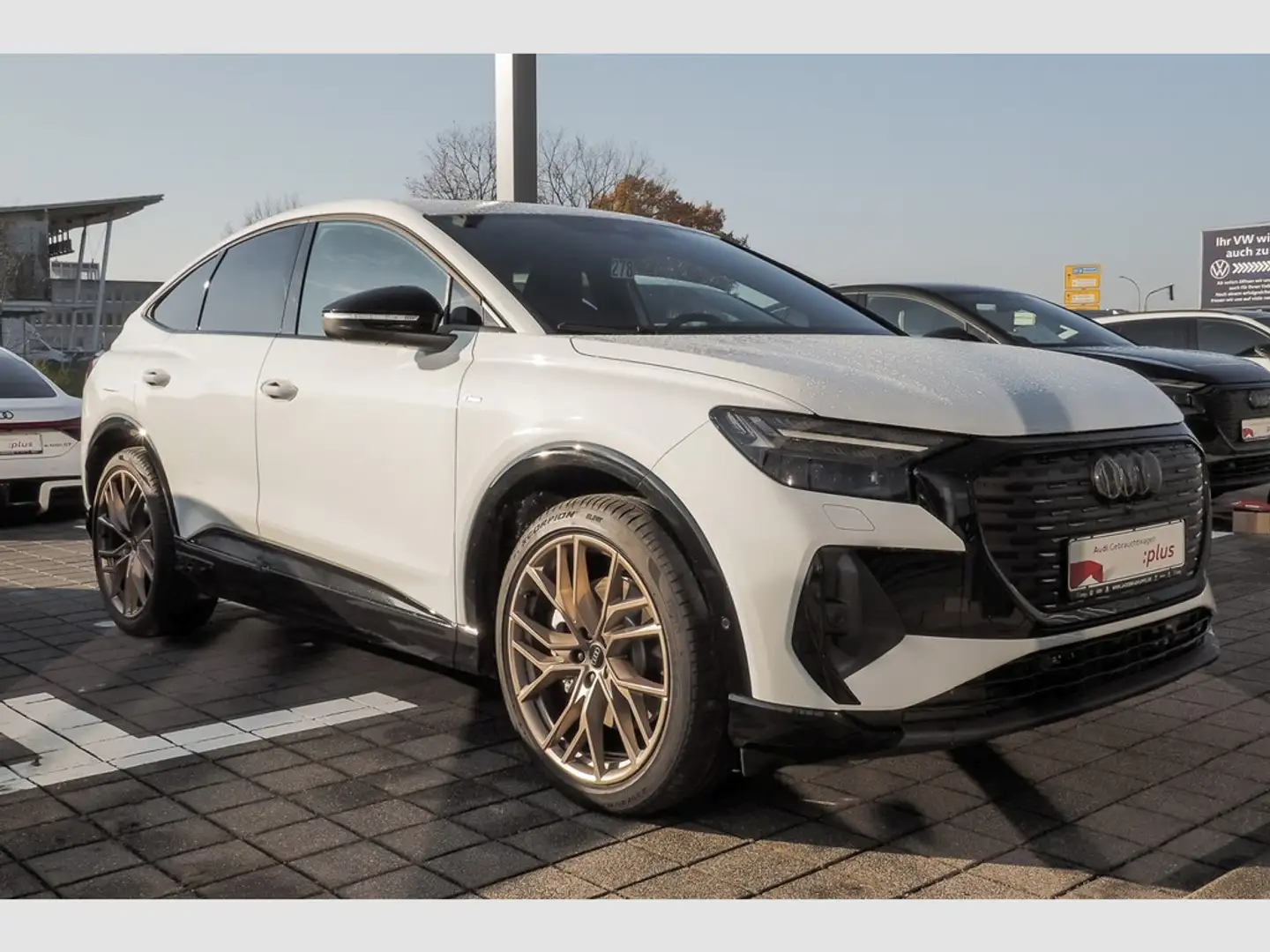 Audi Q4 e-tron Sportback 45 2xS line Edition/Matrix/HuD/Pano/360°/ACC/21Zol Weiß - 2