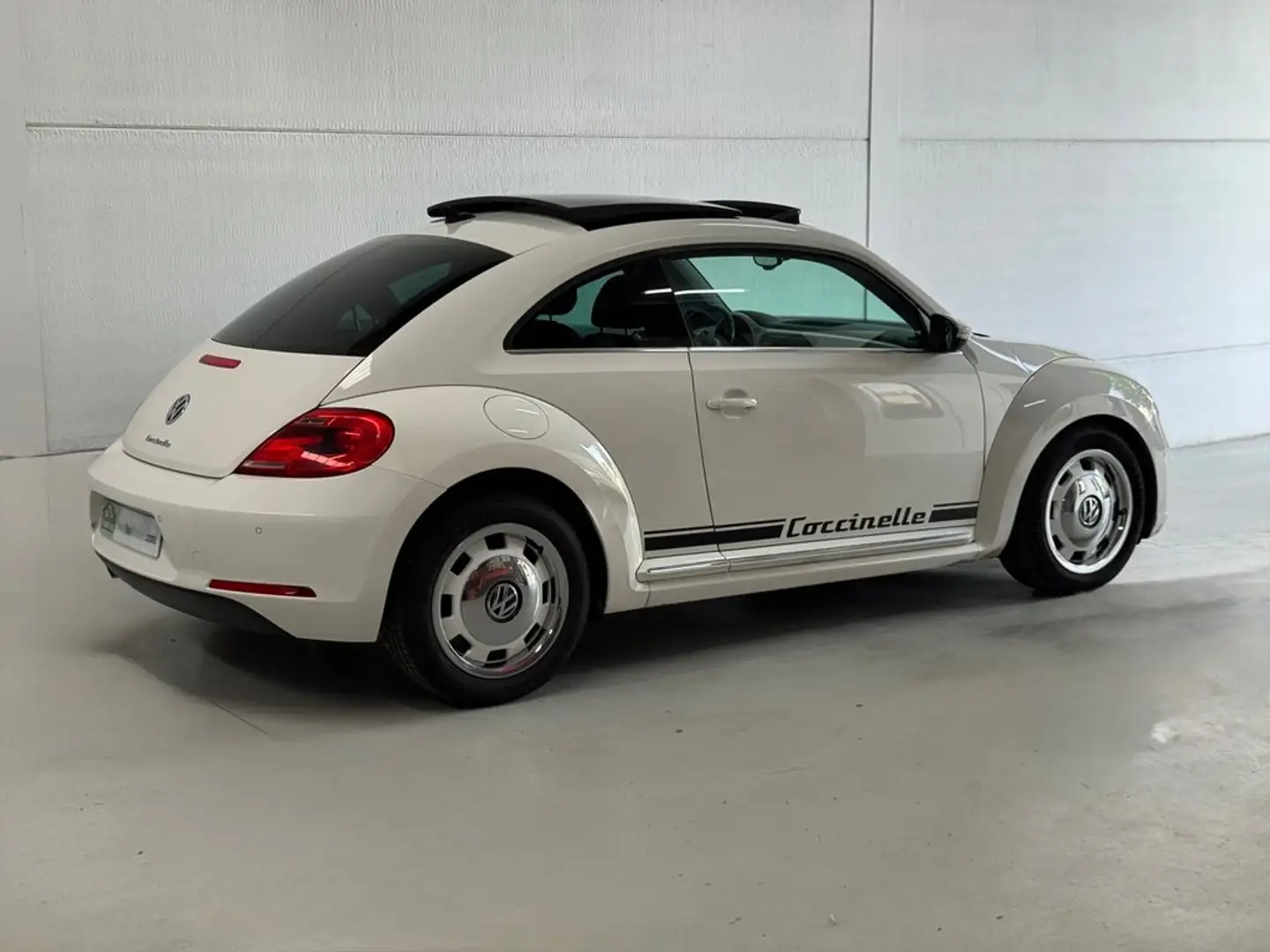 Volkswagen Beetle 1.2 TSI Design 105 Blanco - 2