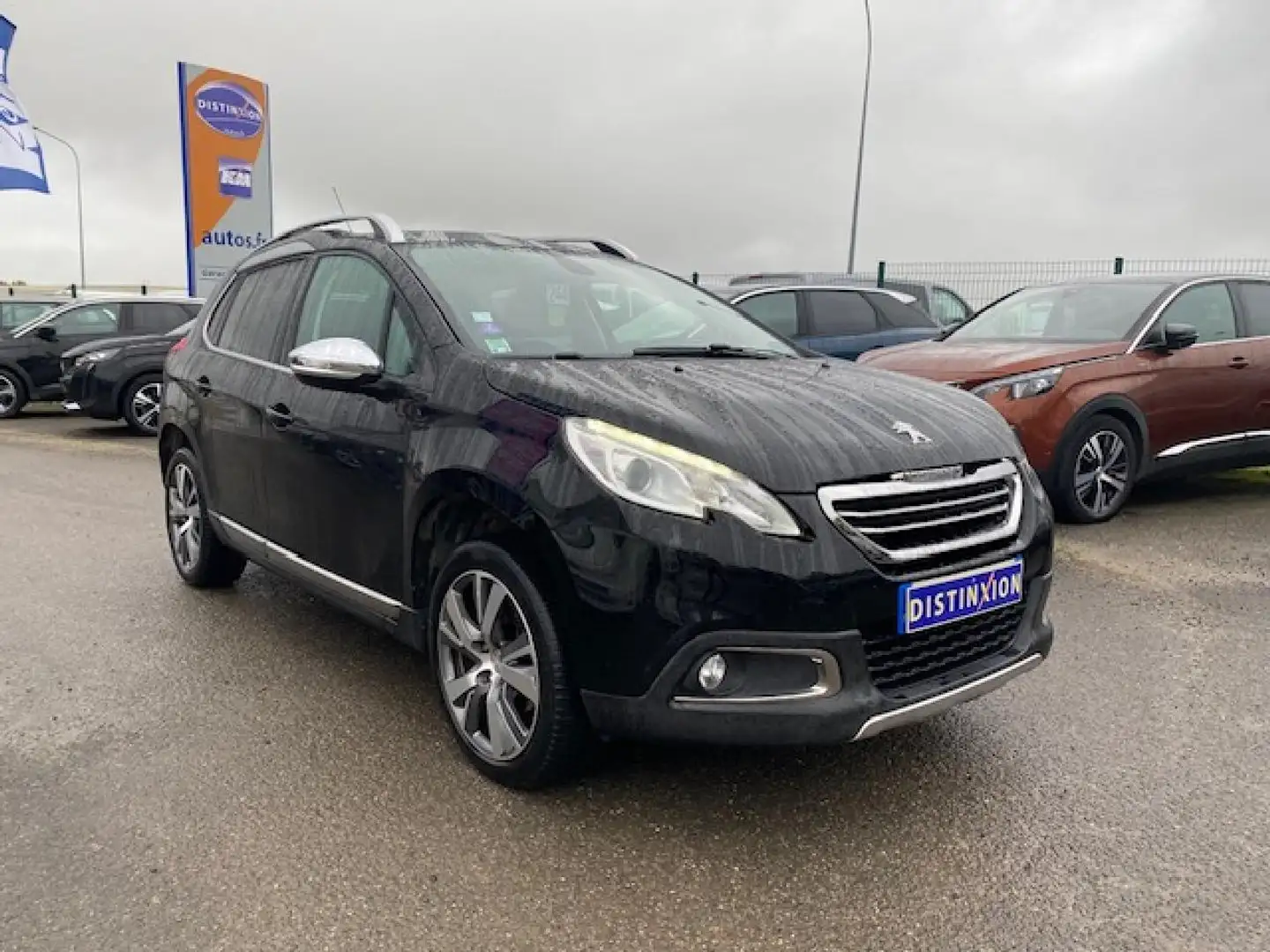 Peugeot 2008 1.2i PureTech 12V S\u0026S - 110  Féline Titane Negro - 2