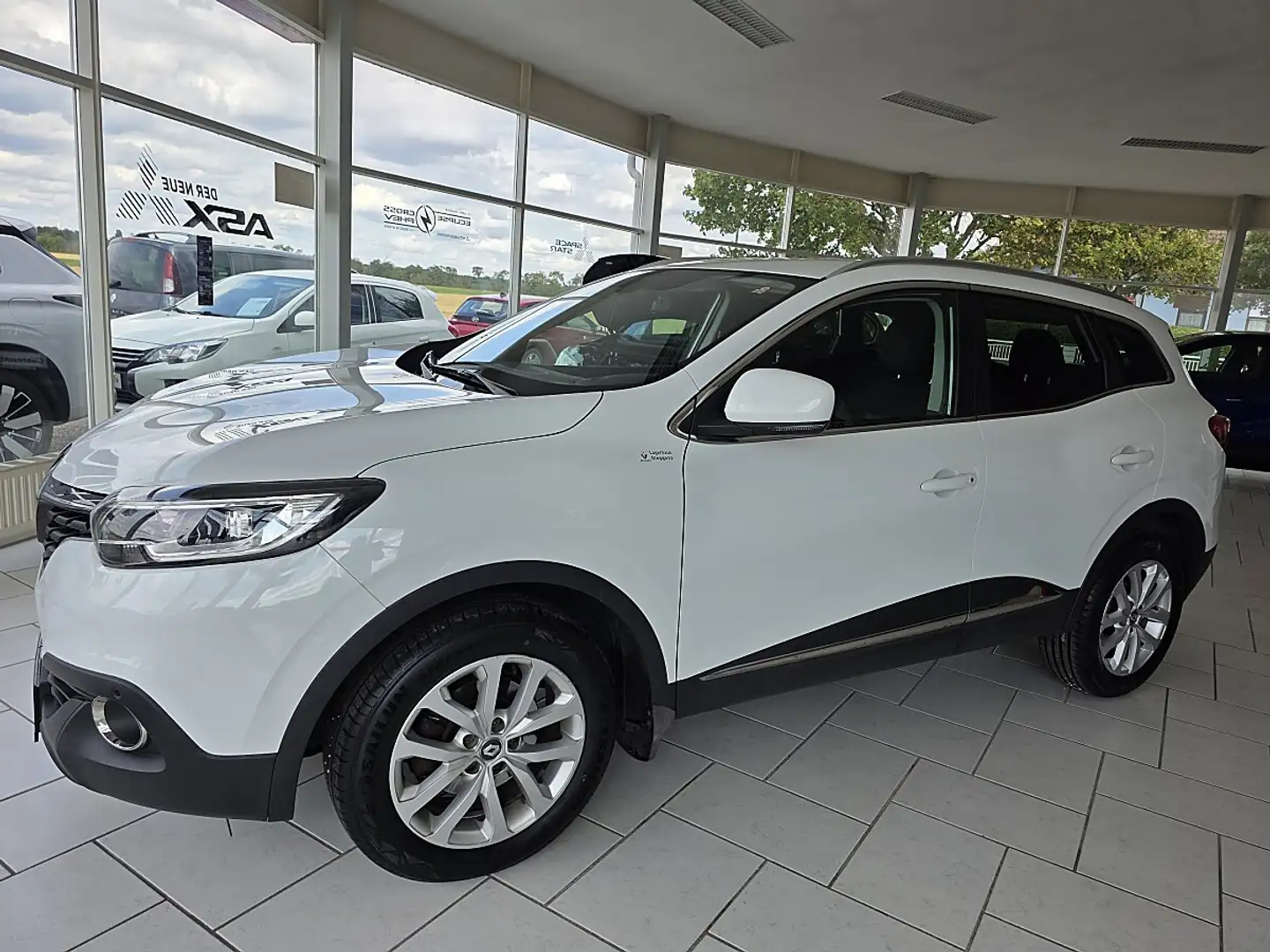 Renault Kadjar Energy dCi 110 EDC 6-Gang Zen Automatik Weiß - 2